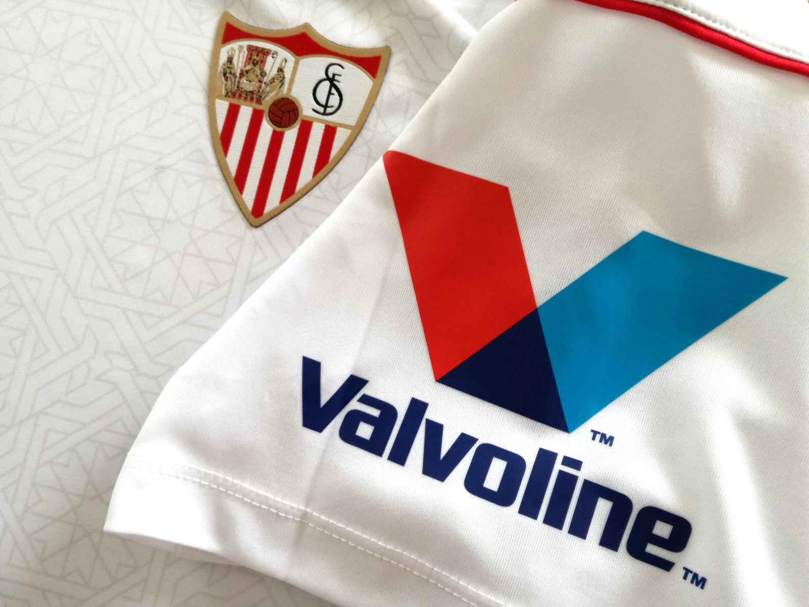 2022/23 Sevilla Home La Liga Football Shirt (M)