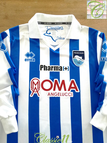 2015/16 Pescara Home Football Shirt. (L)