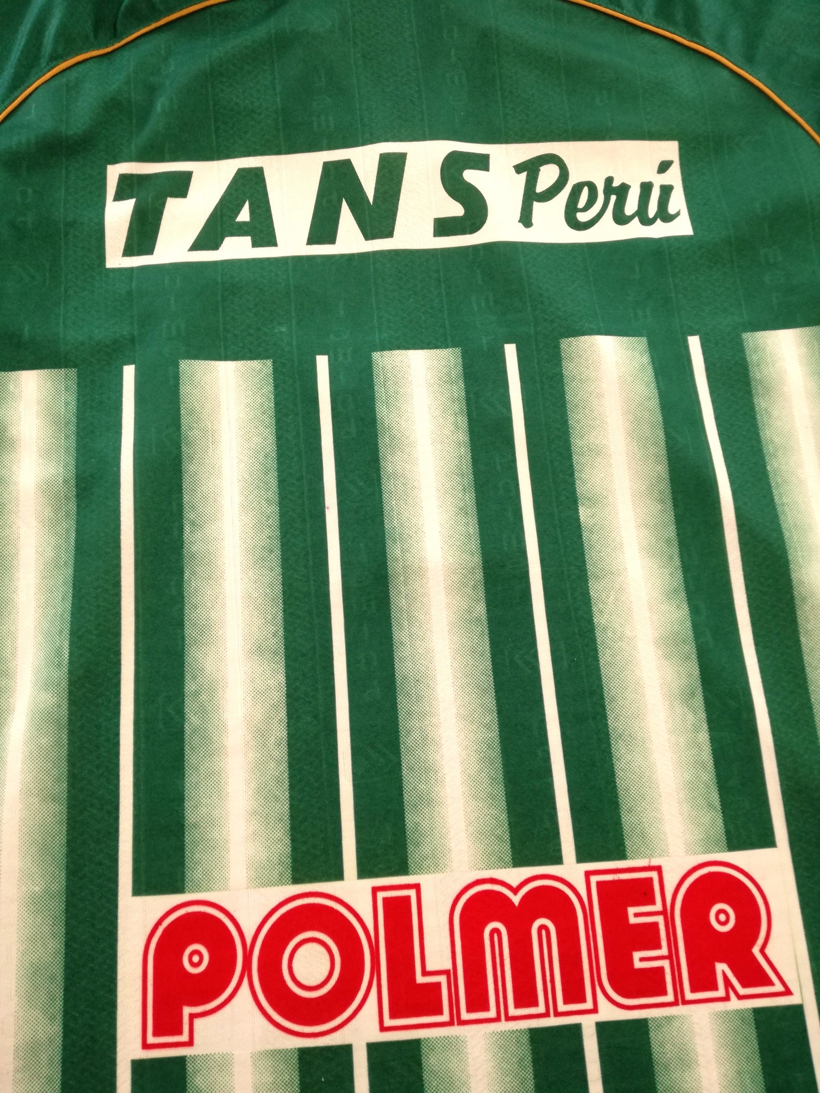 2002/03 Deportivo Wanka Home Football Shirt (S)