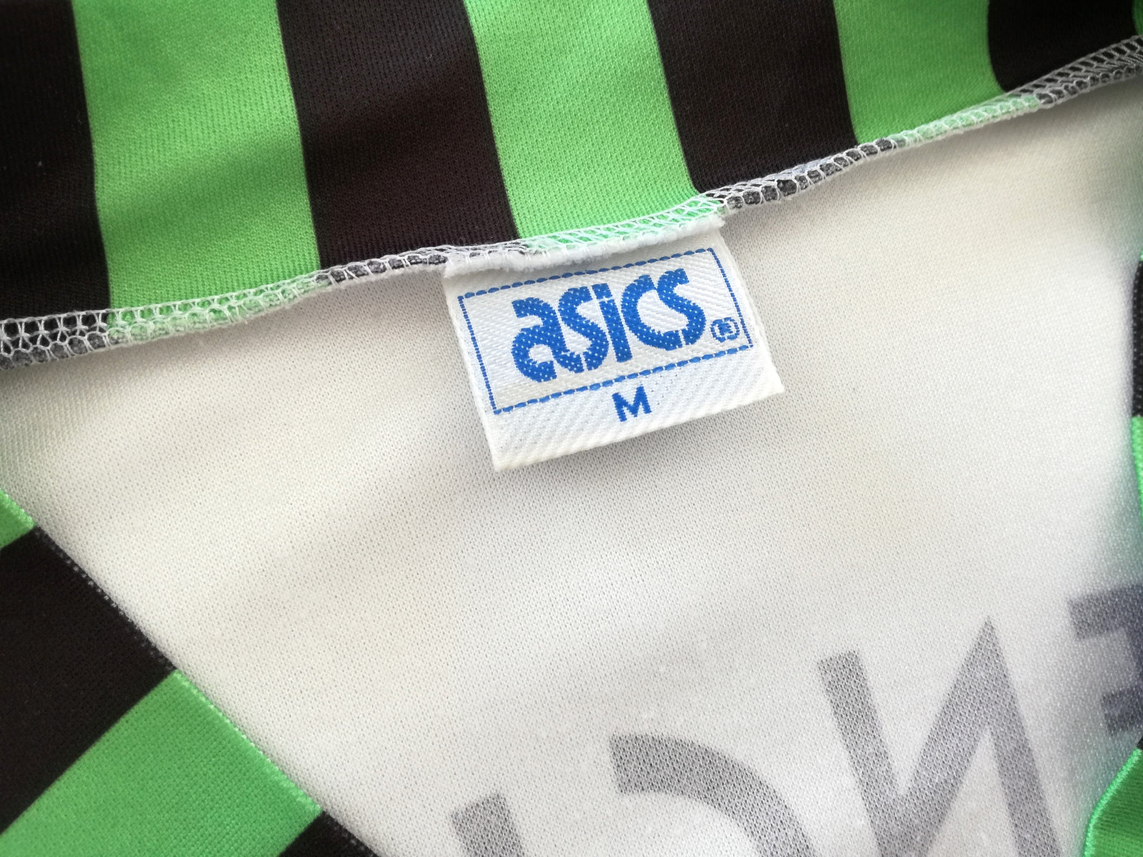 1992/93 Borussia M'gladbach Home Football Shirt. (M)