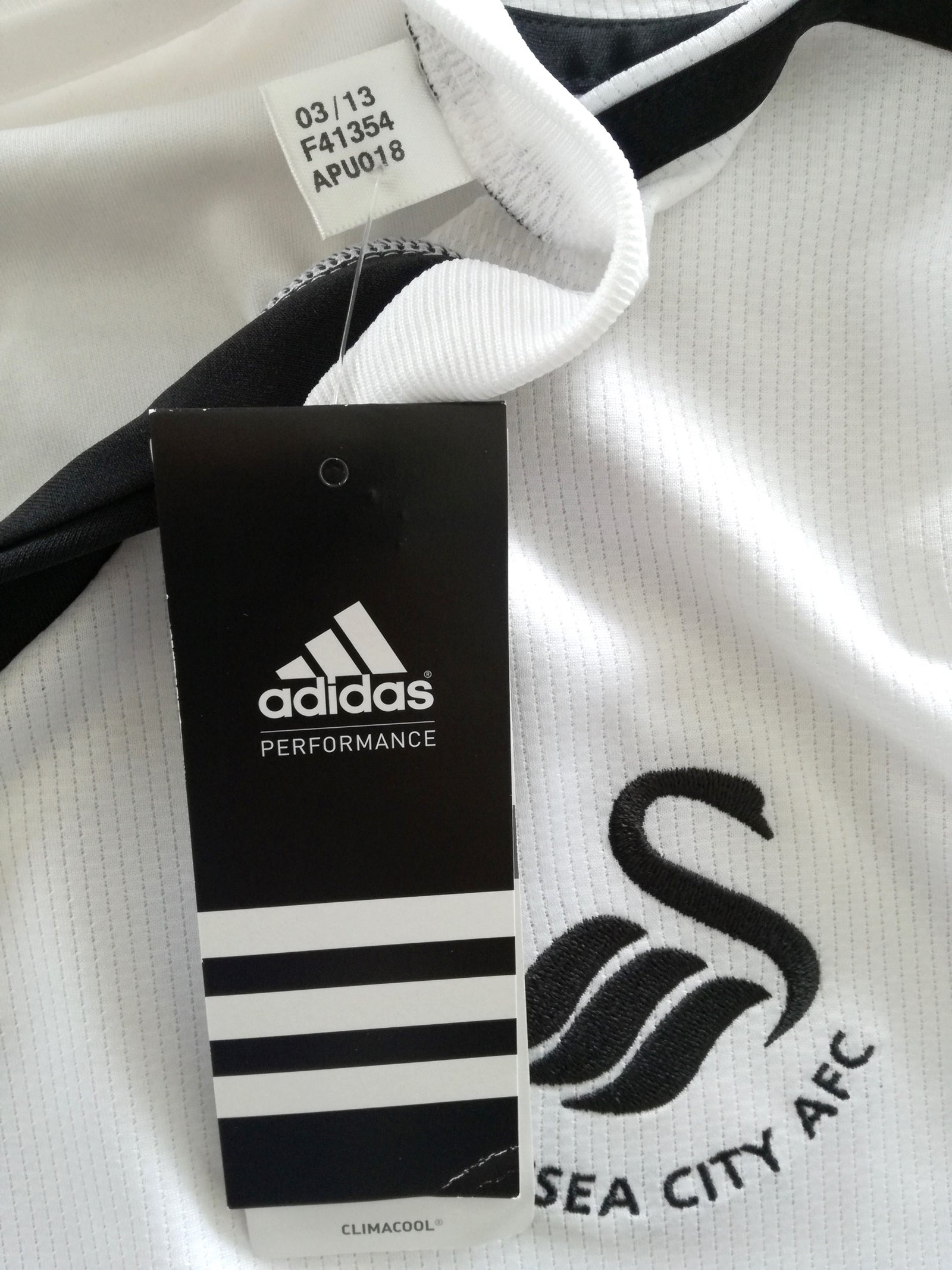 2013/14 Swansea City Home Football Shirt (L) *BNWT*