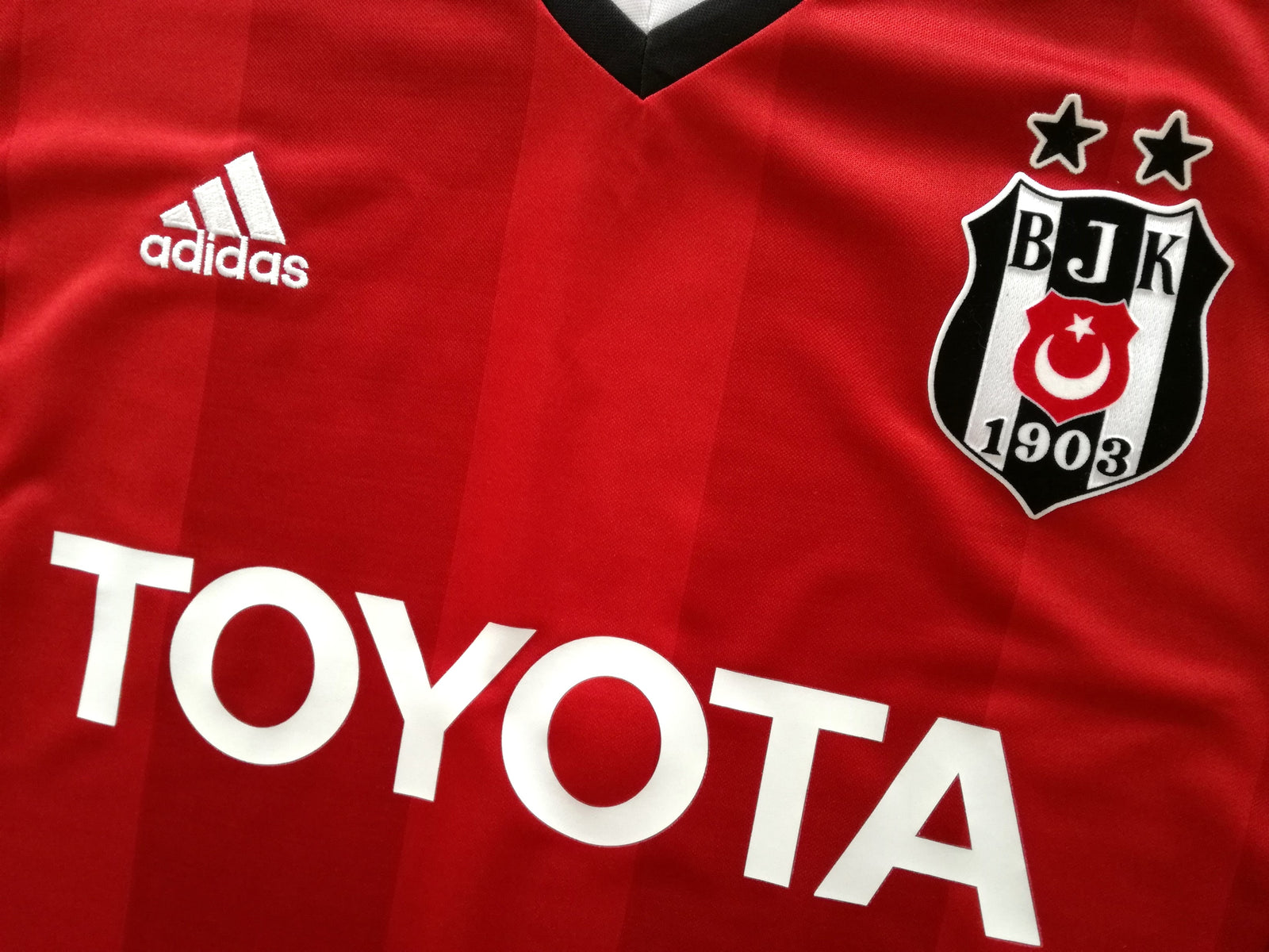 2012/13 Besiktas 3rd Football Shirt (XL)