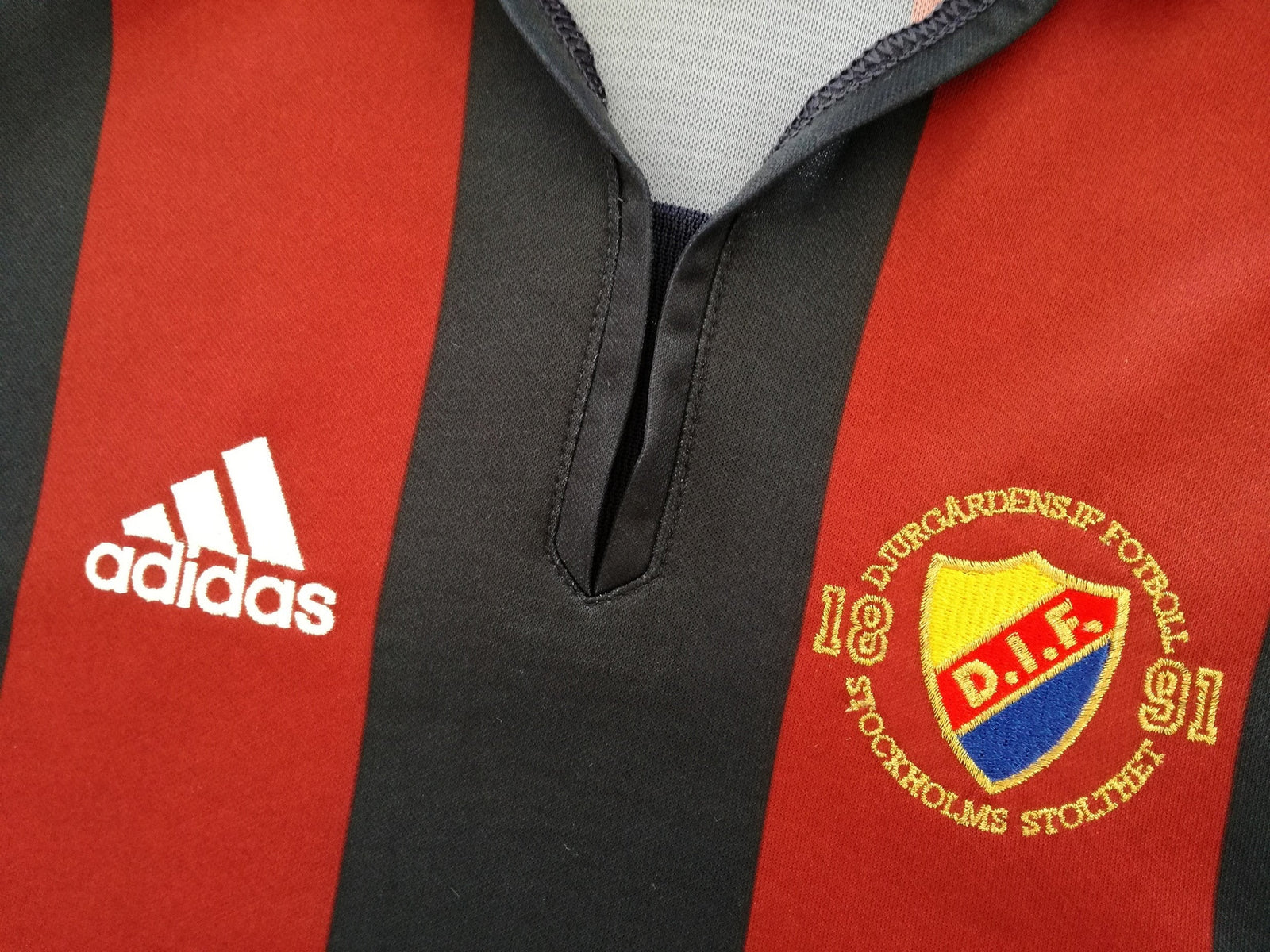 2001/02 Djurgarden Away Football Shirt (L)