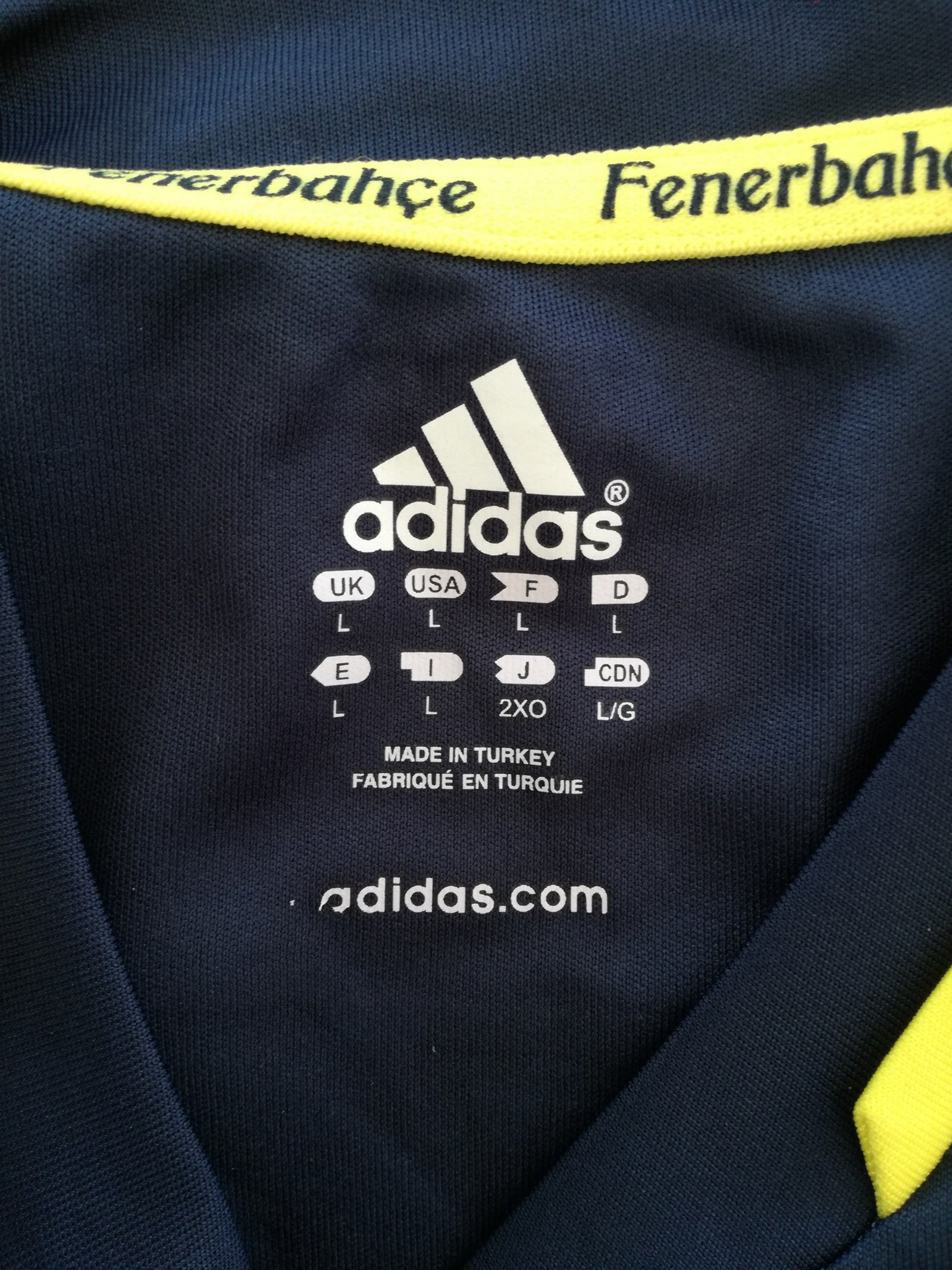 2013/14 Fenerbahçe 3rd Football Shirt (L) *BNWT*