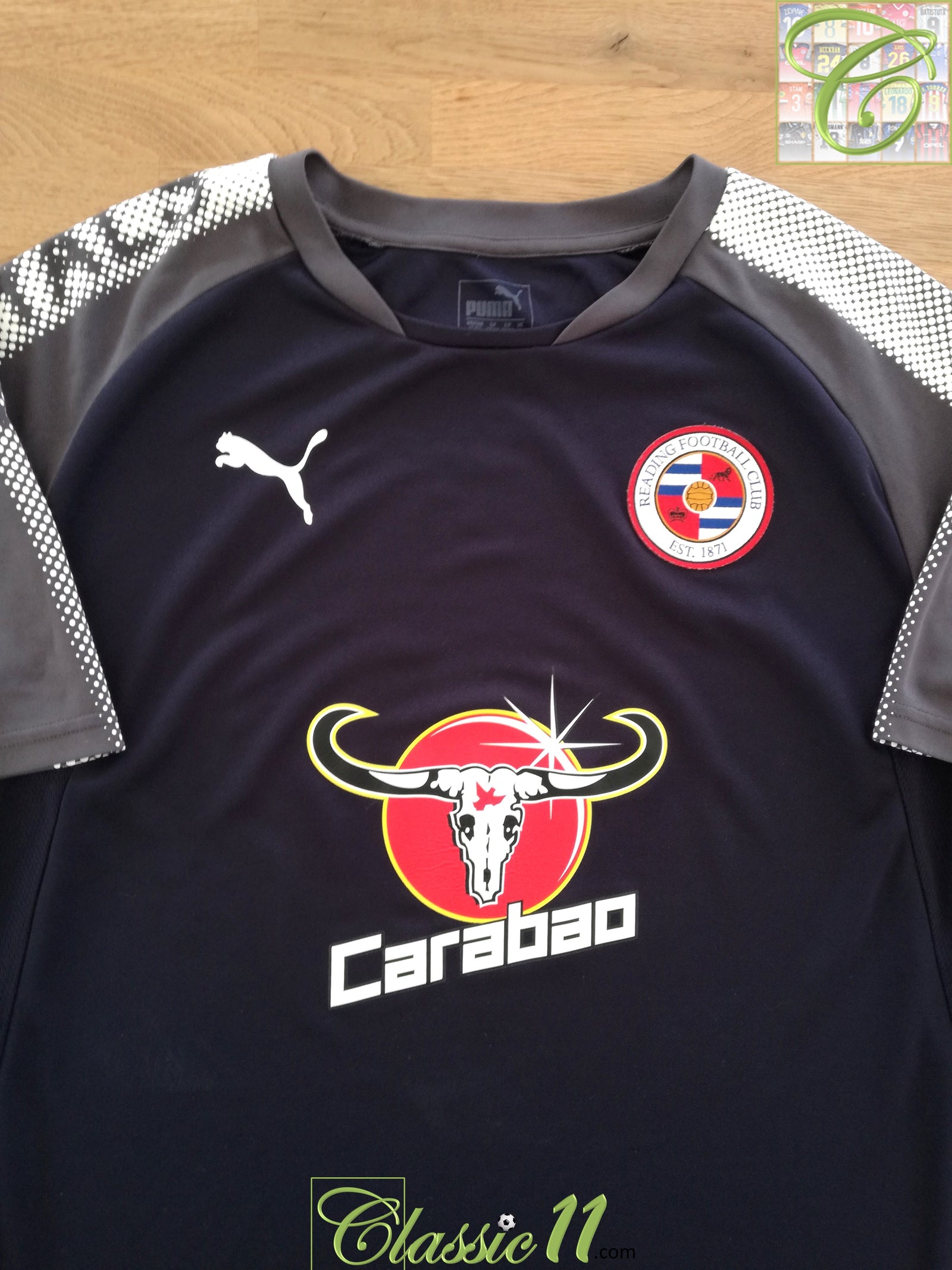 2017/18 Reading Football Training Shirt