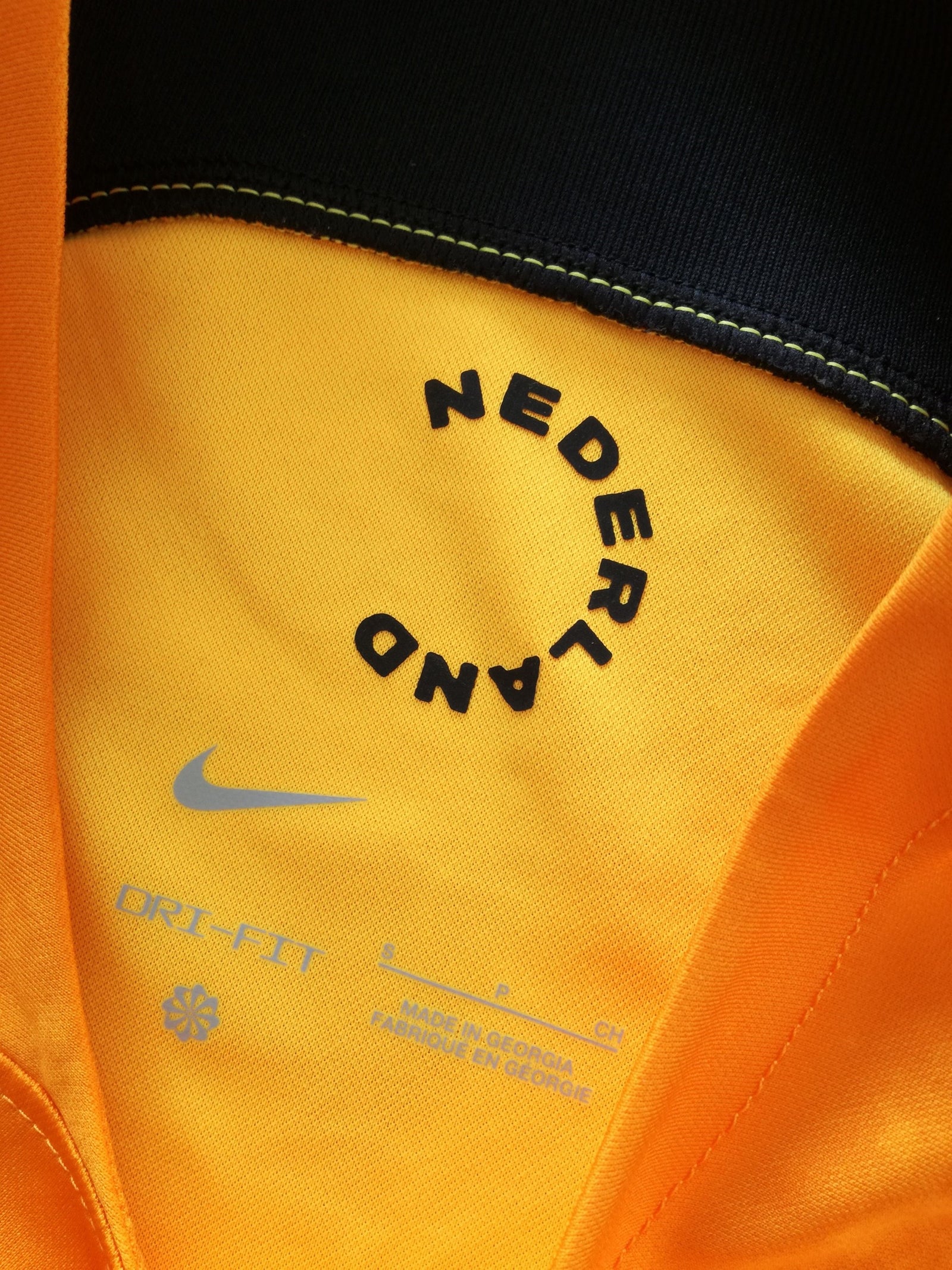 2022/23 Netherlands Home Football Shirt (S)