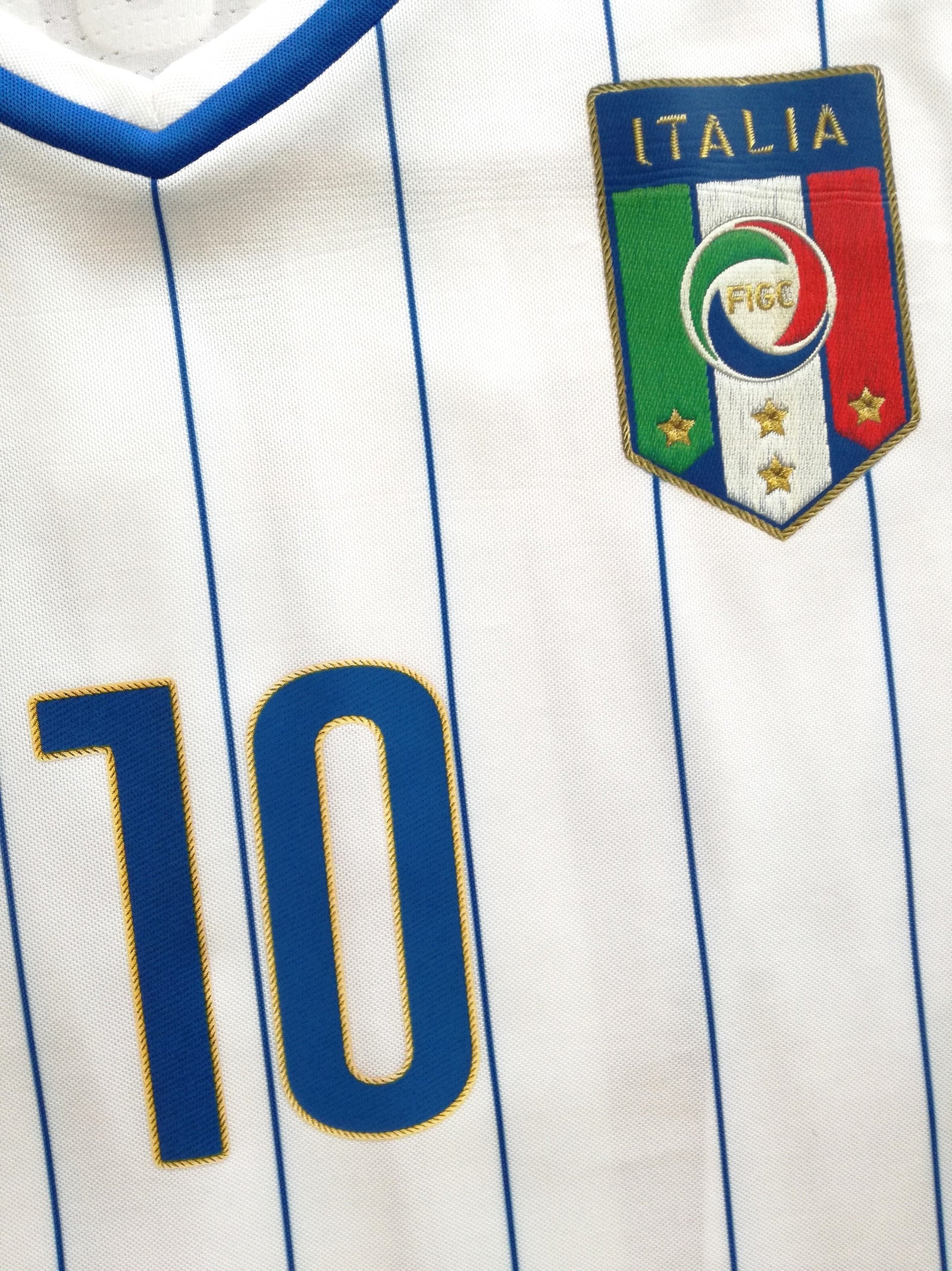 2014/15 Italy Away Player Issue Football Shirt. Cassano #10 (XL)