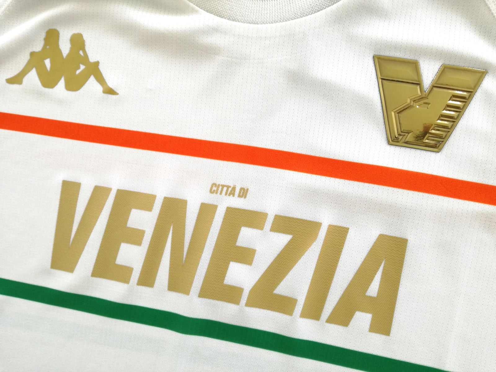 2022/23 Venezia Away Football Shirt. (L) *BNWT*