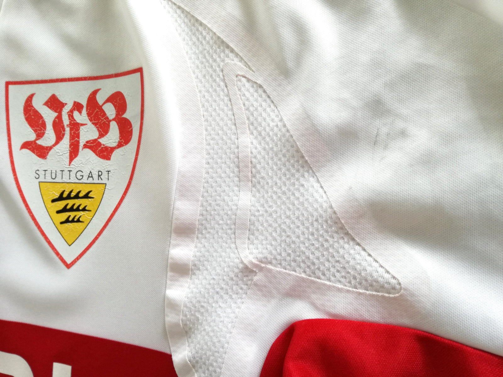 2007/08 VfB Stuttgart Home Player Issue Football Shirt. #12 (S)