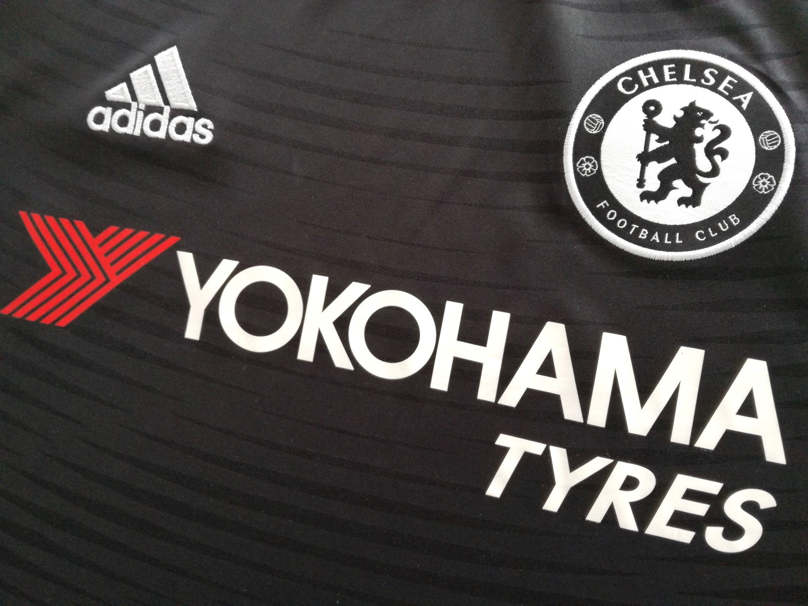 2015/16 Chelsea 3rd Football Shirt (S)