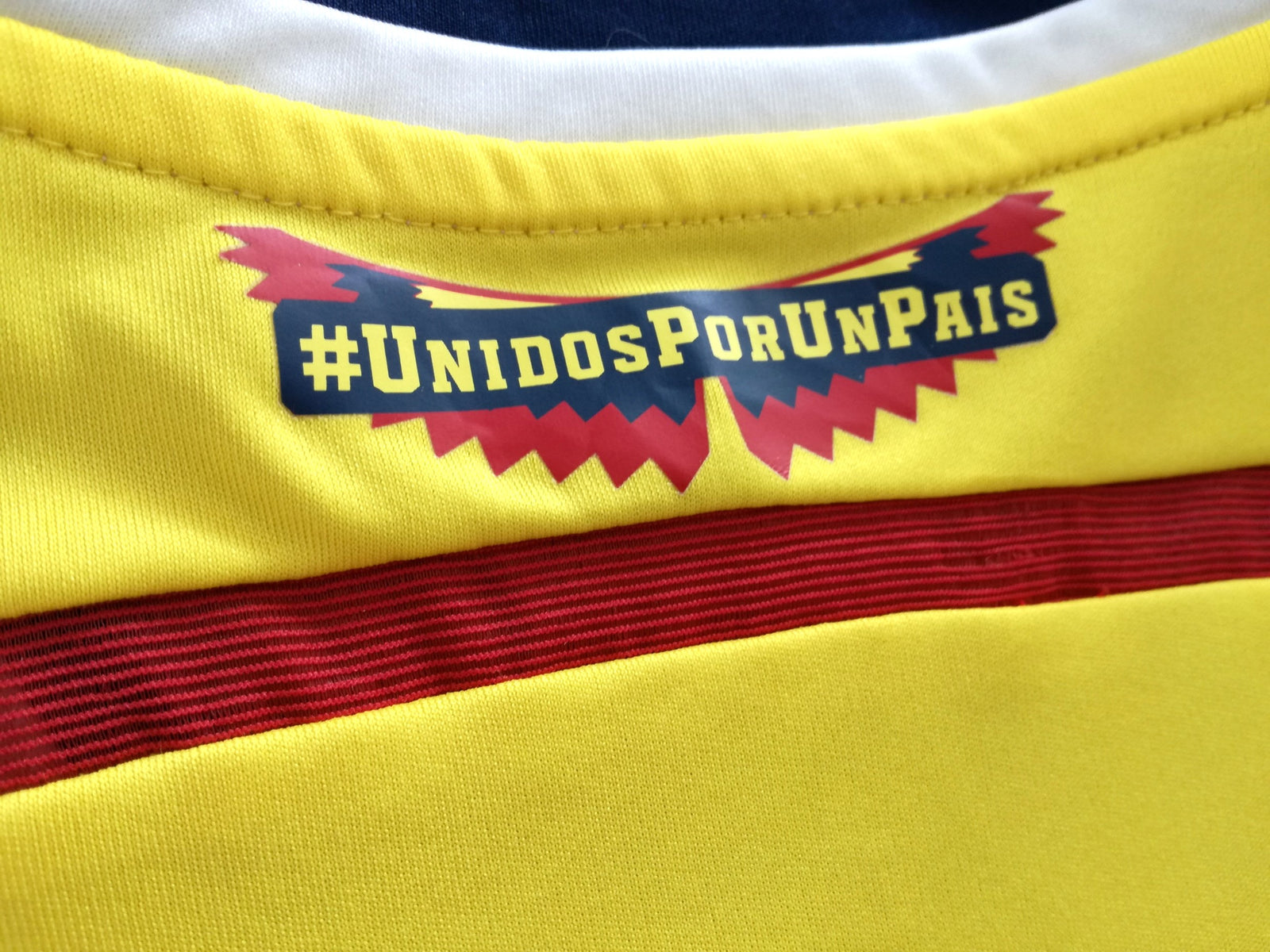 2014/15 Colombia Home Football Shirt (M)