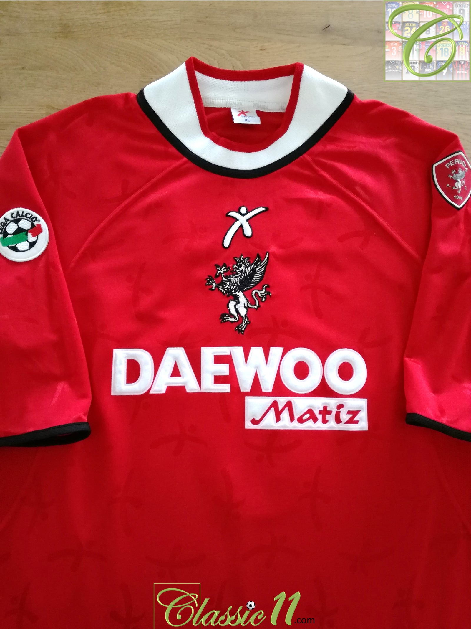 2001/02 Perugia Home Serie A Football Shirt