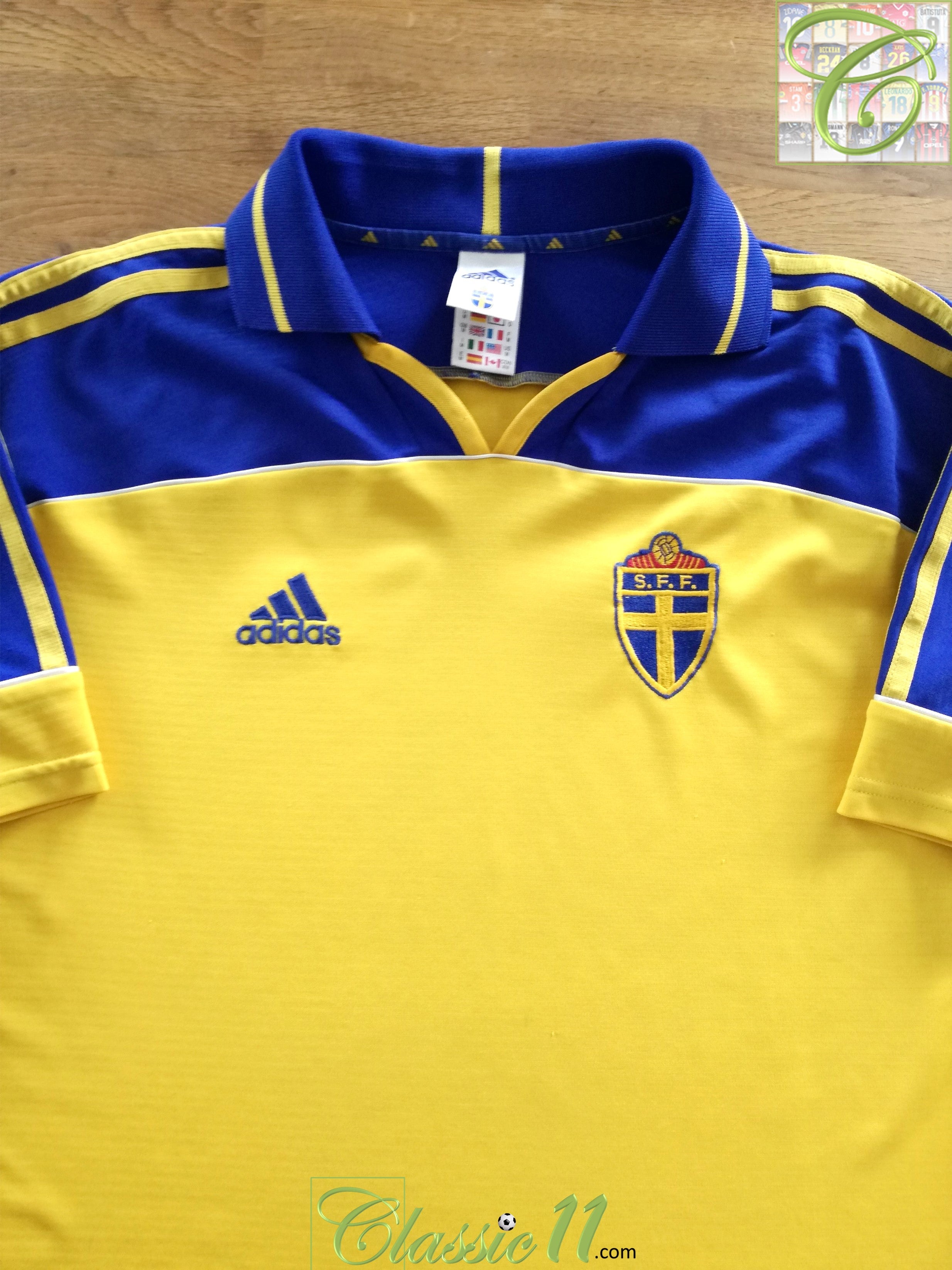 2000/01 Sweden Home Football Shirt