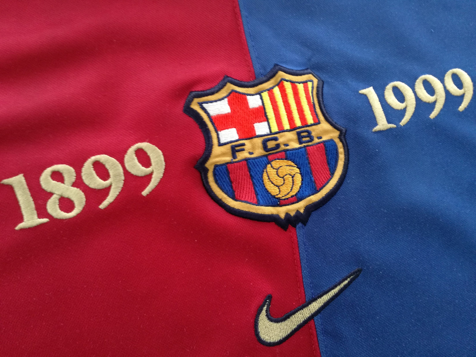 1999/00 Barcelona Home Centenary Football Shirt (XL)