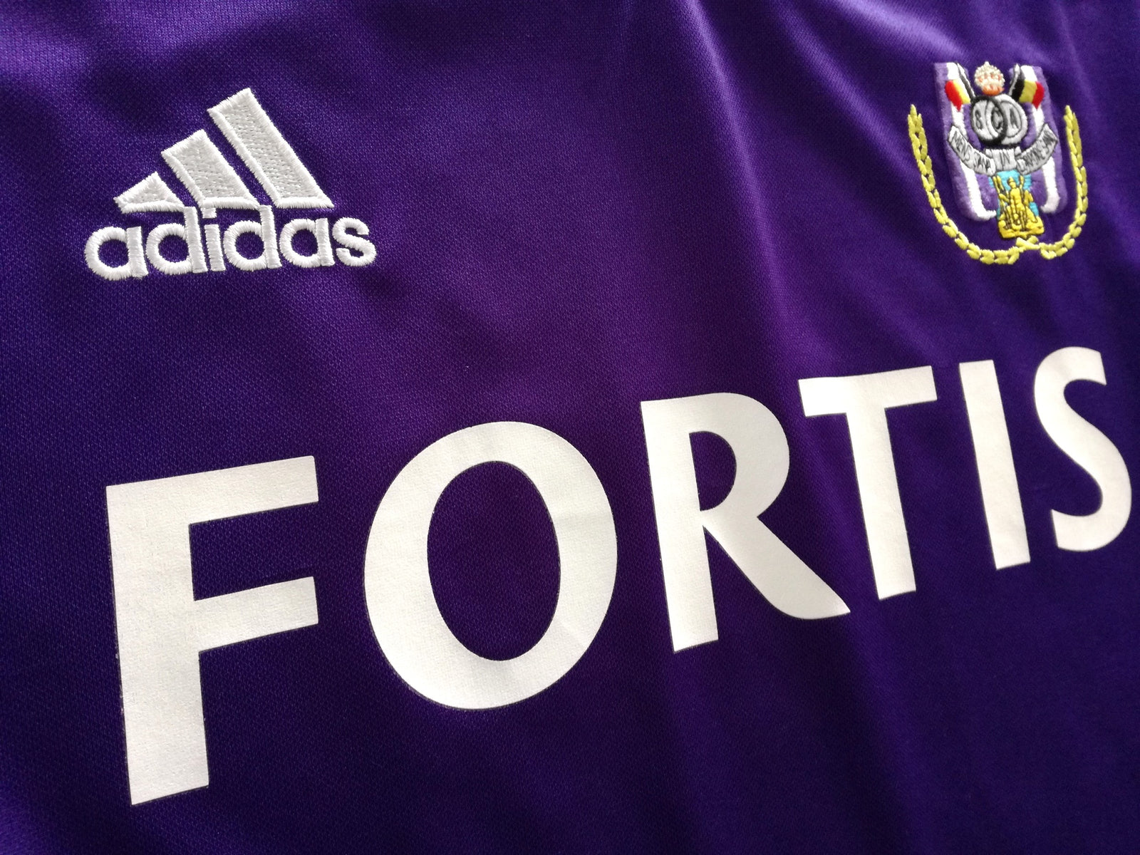 2004/05 Anderlecht Away Football Shirt (XL)