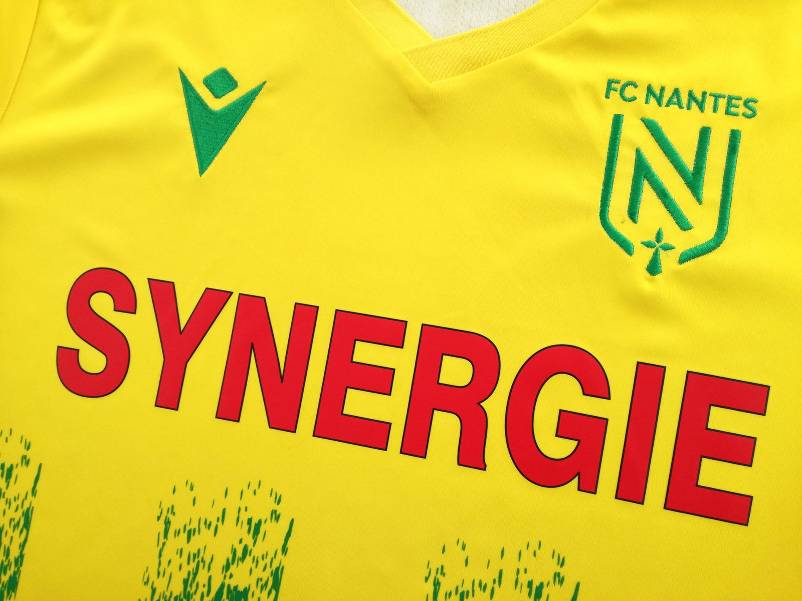 2020/21 Nantes Home Football Shirt (M)