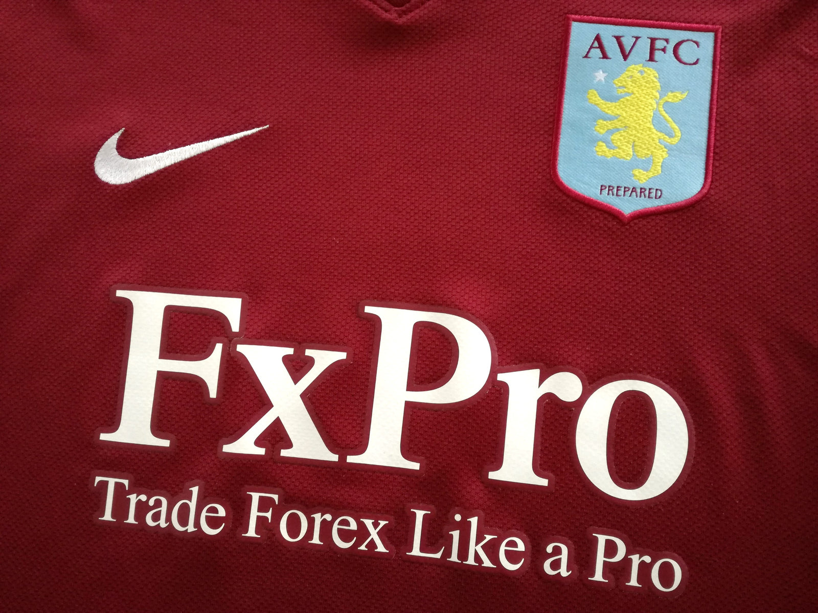 2010/11 Aston Villa Home Football Shirt. (S)