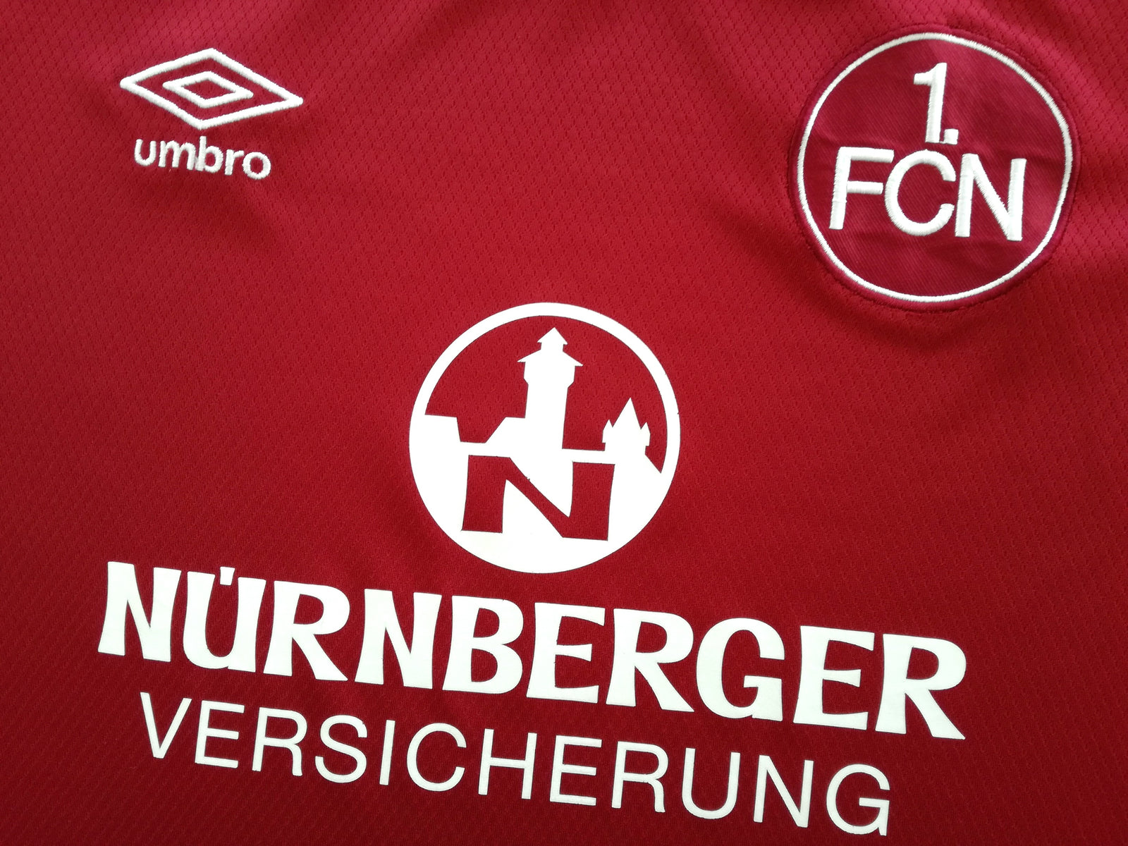 2017/18 1. FC Nurnberg Home Football Shirt (M)