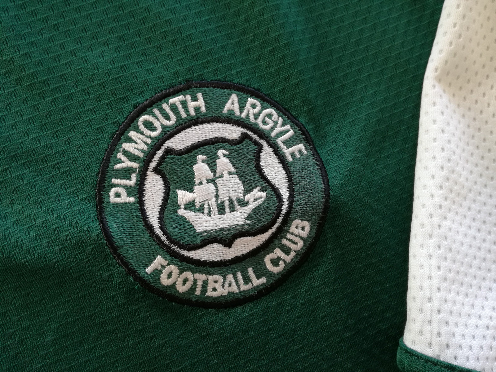 2009/10 Plymouth Argyle Home Football Shirt (XXL)