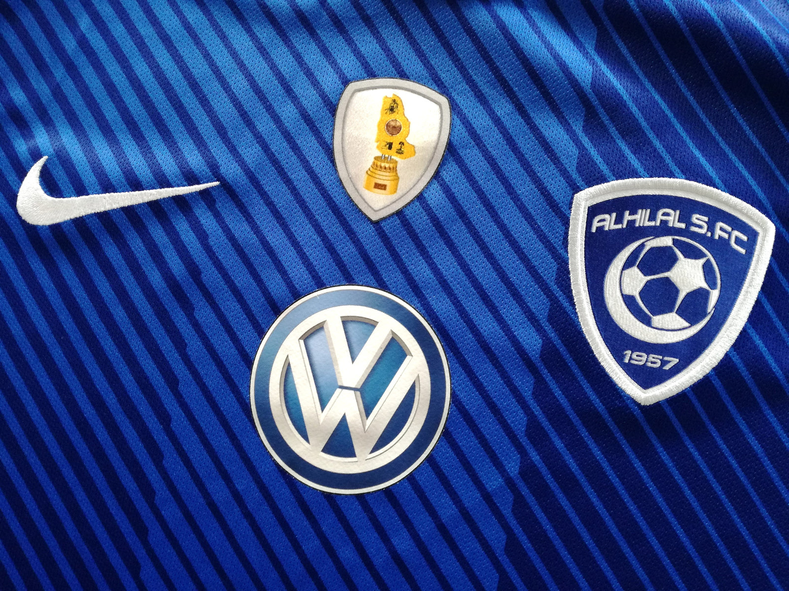 2017/18 Al Hilal Home Football Shirt (L)