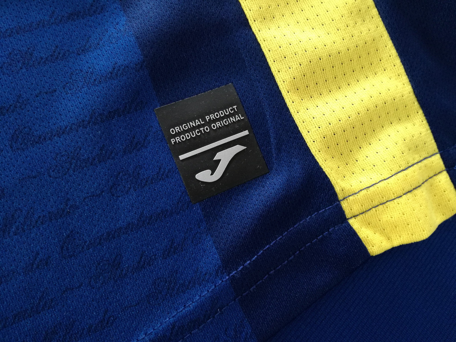 2023/24 Hellas Verona Home Serie A Football Shirt (L)