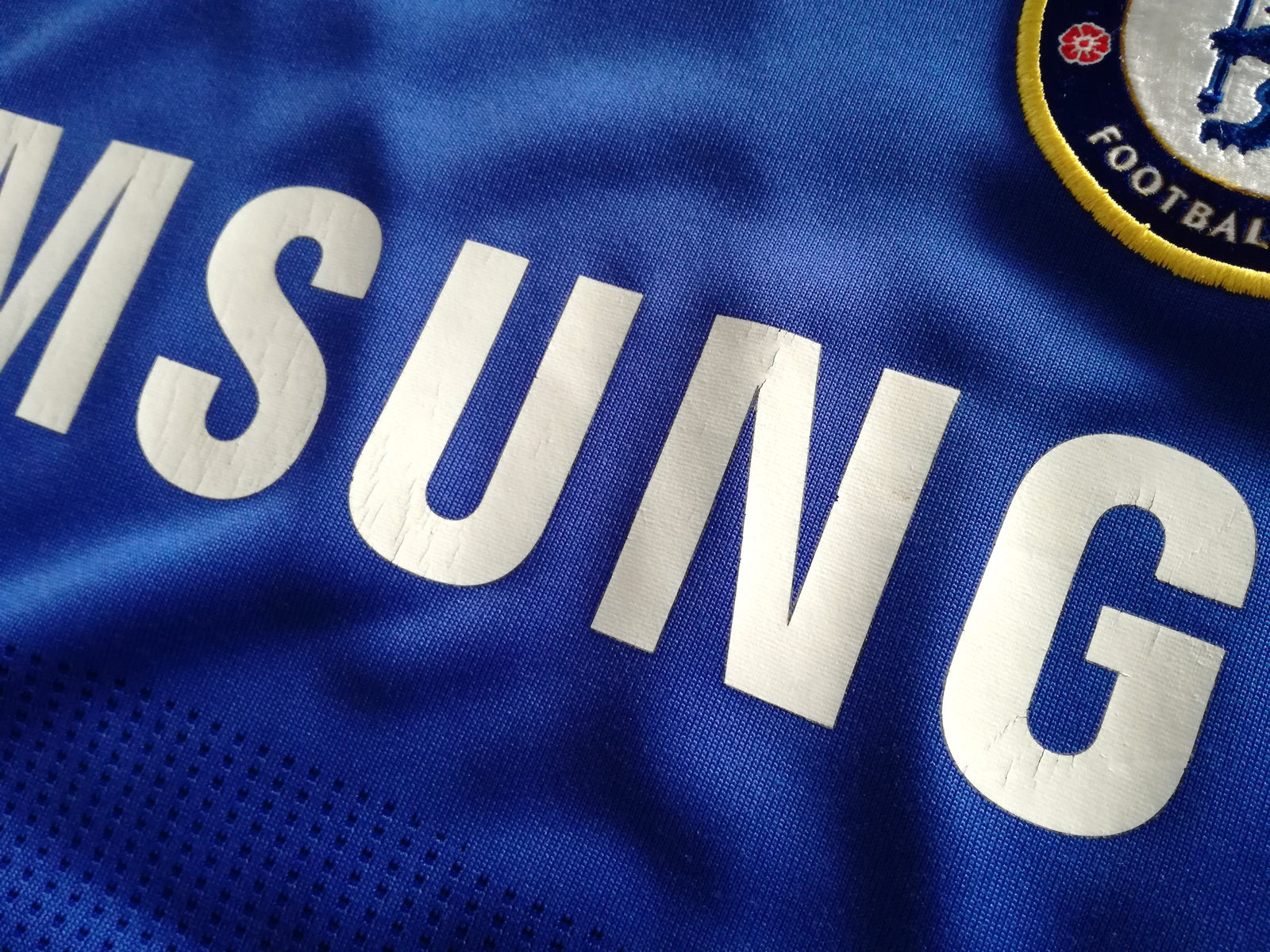 2010/11 Chelsea Home Football Shirt. (M)