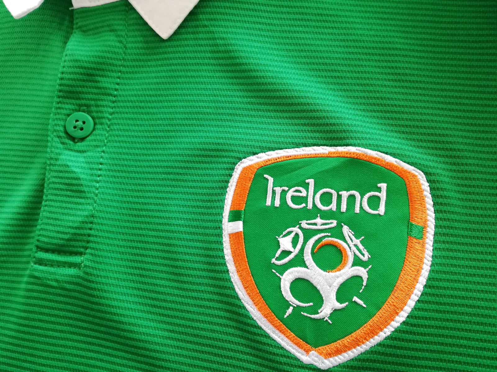 2014/15 Republic of Ireland Home Football Shirt (M)