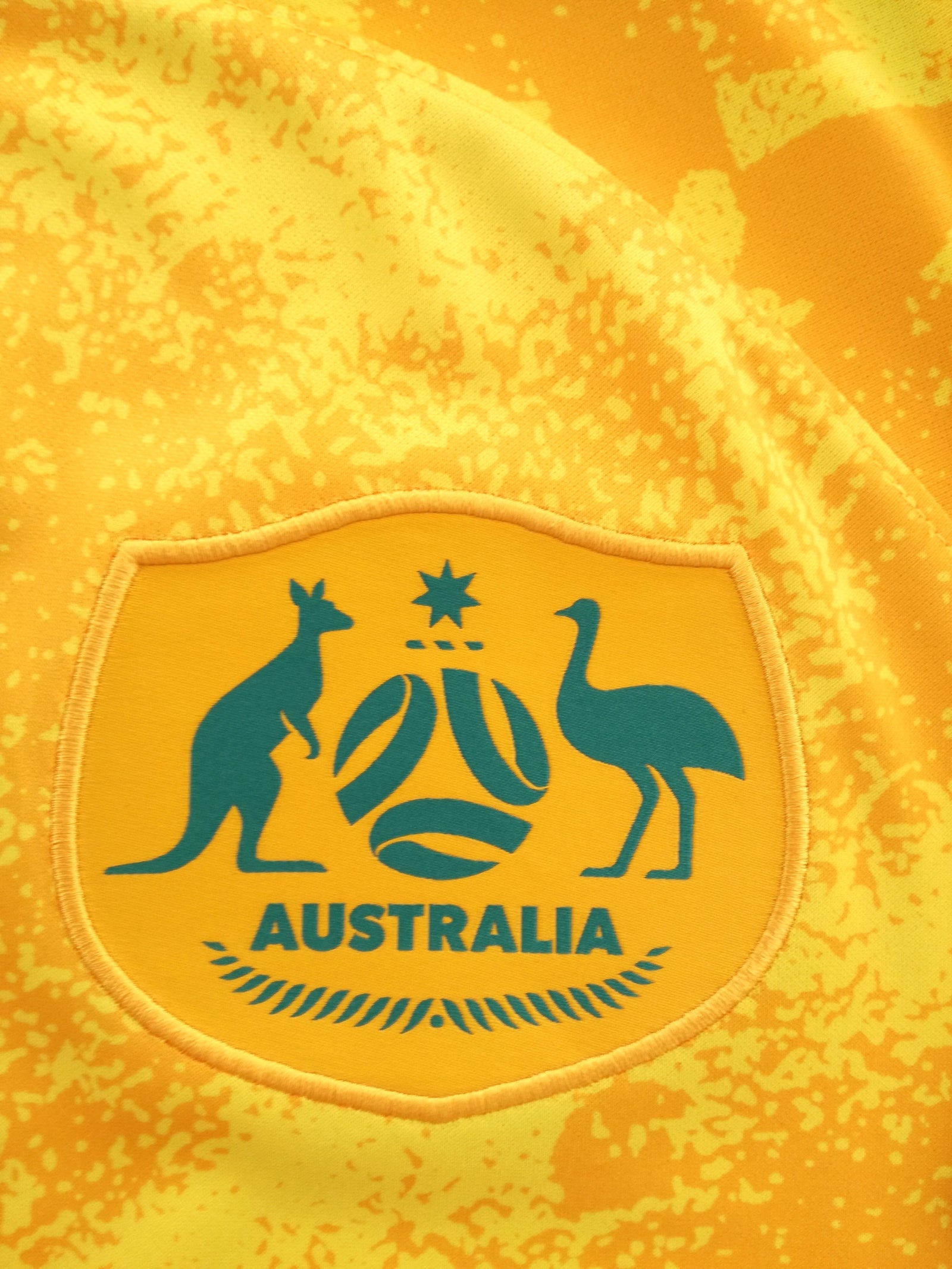 2022/23 Australia Home Football Shirt (XL) *BNWT*