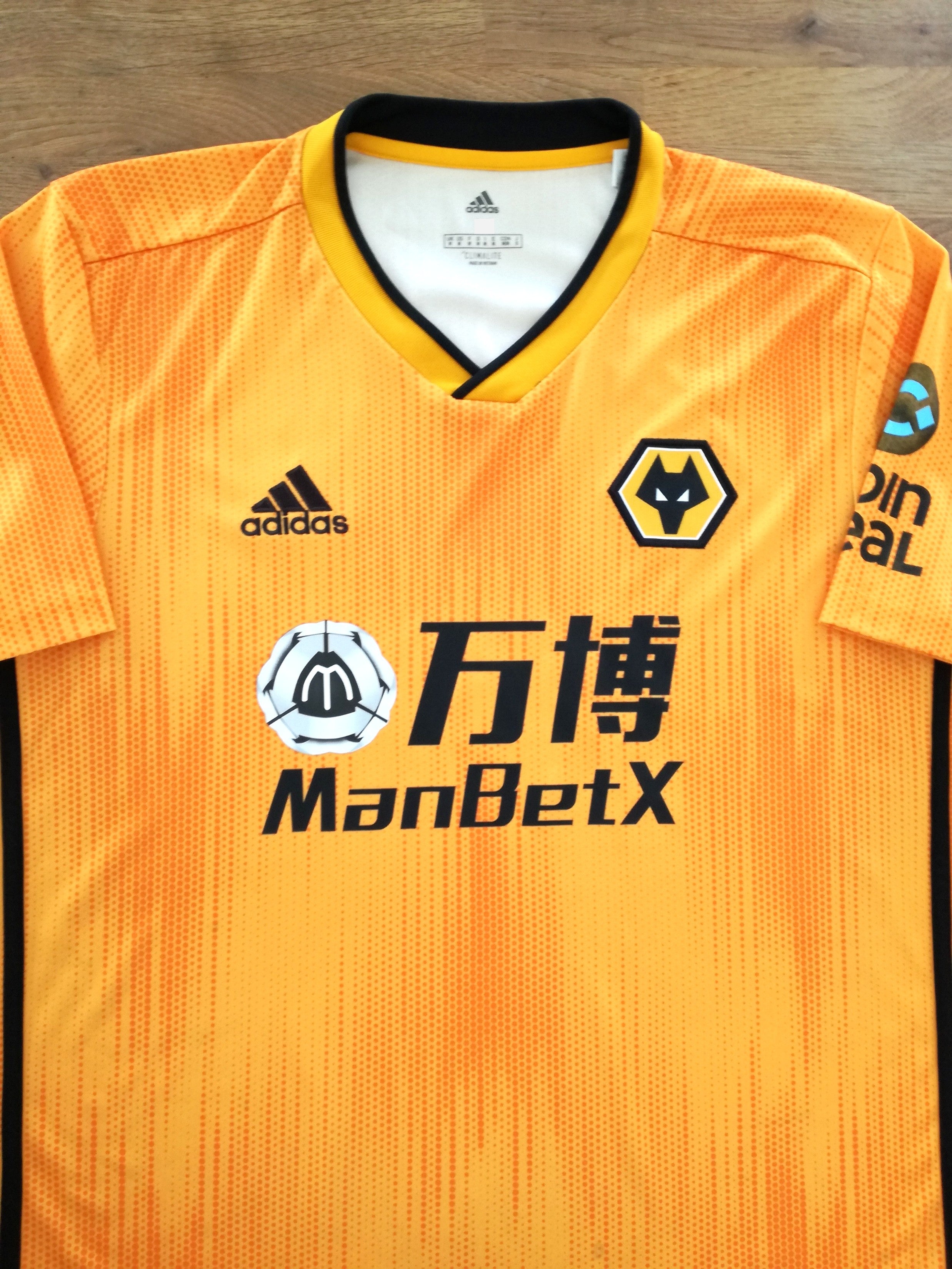 2019/20 Wolves Home Football Shirt