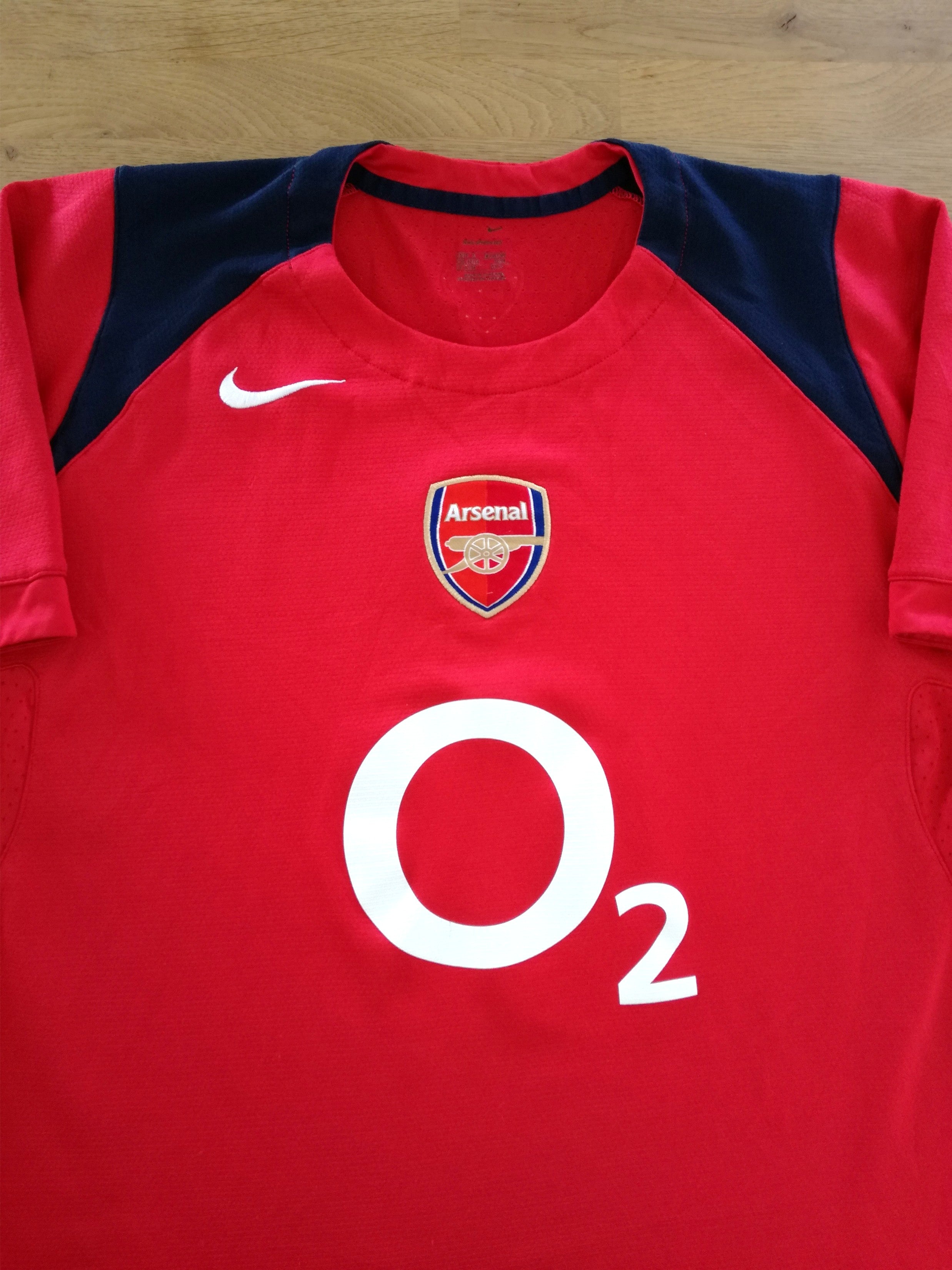 2005/06 Arsenal Football Training Shirt