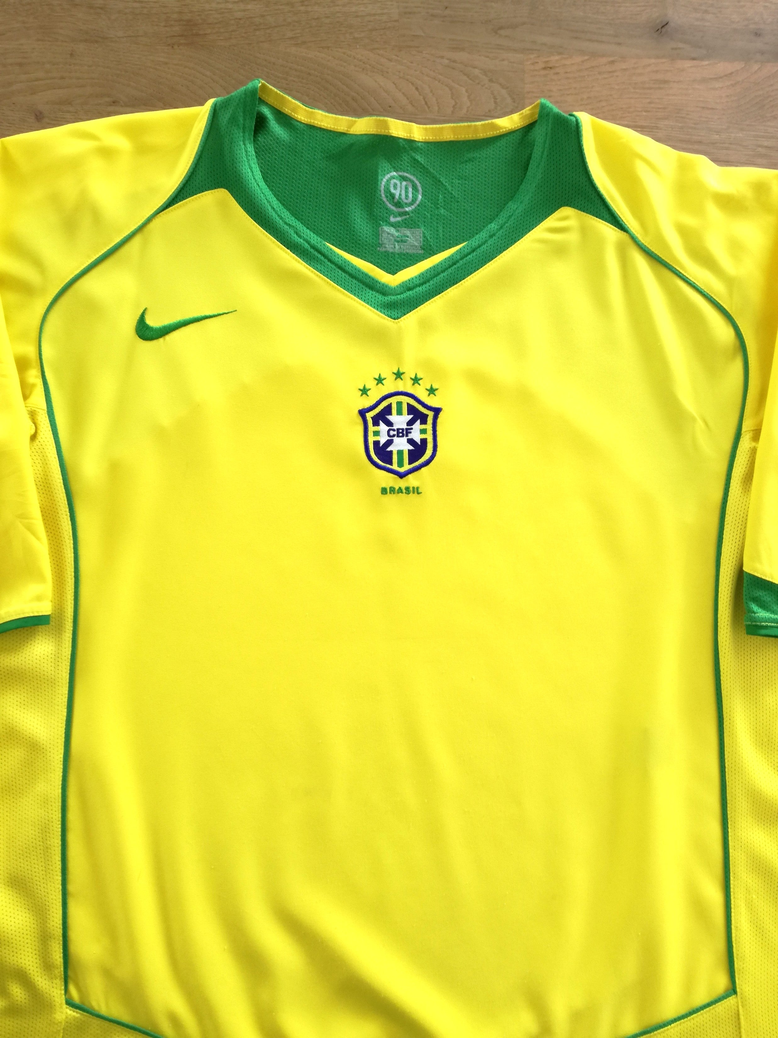 2004/05 Brazil Home Football Shirt