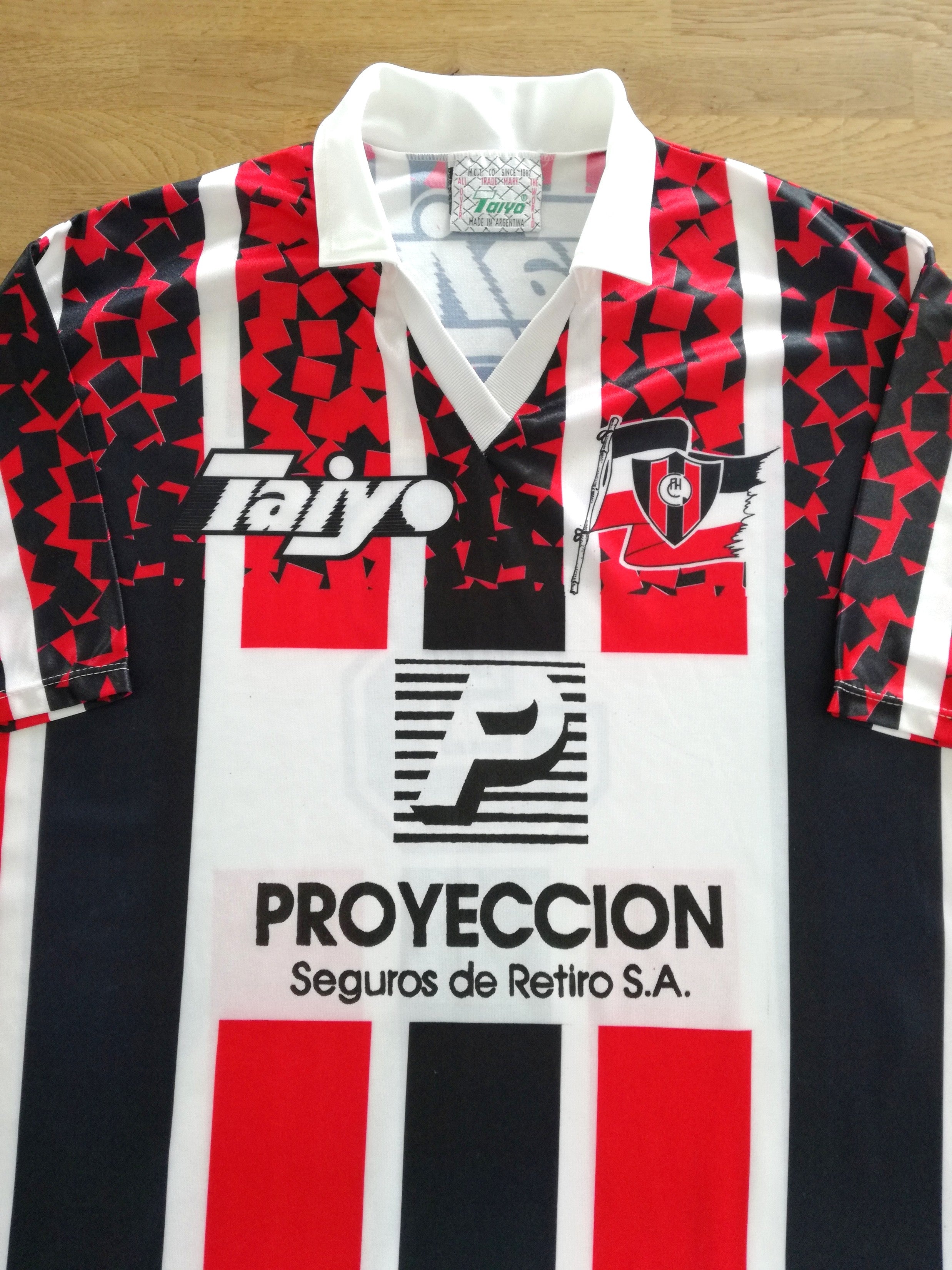 1993 Chacarita Juniors Home Football Shirt #3