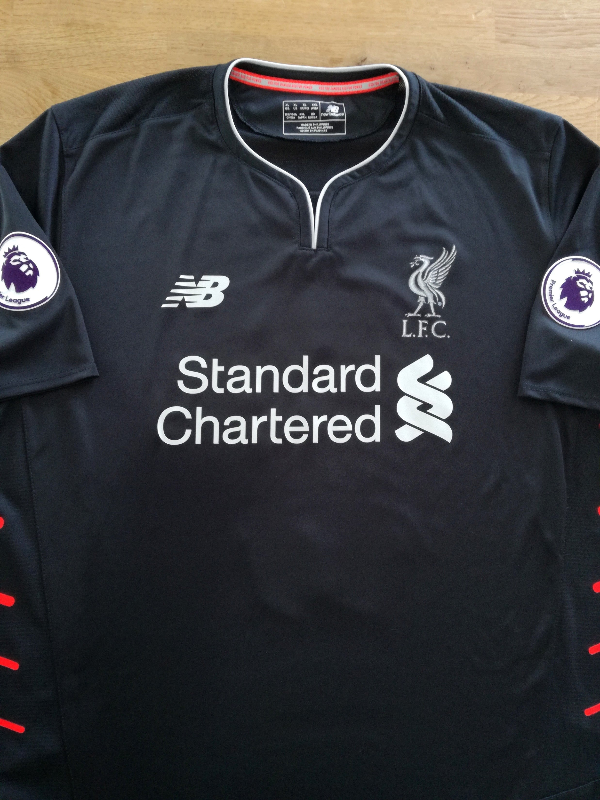 2016/17 Liverpool Away Premier League Football Shirt Clyne #2