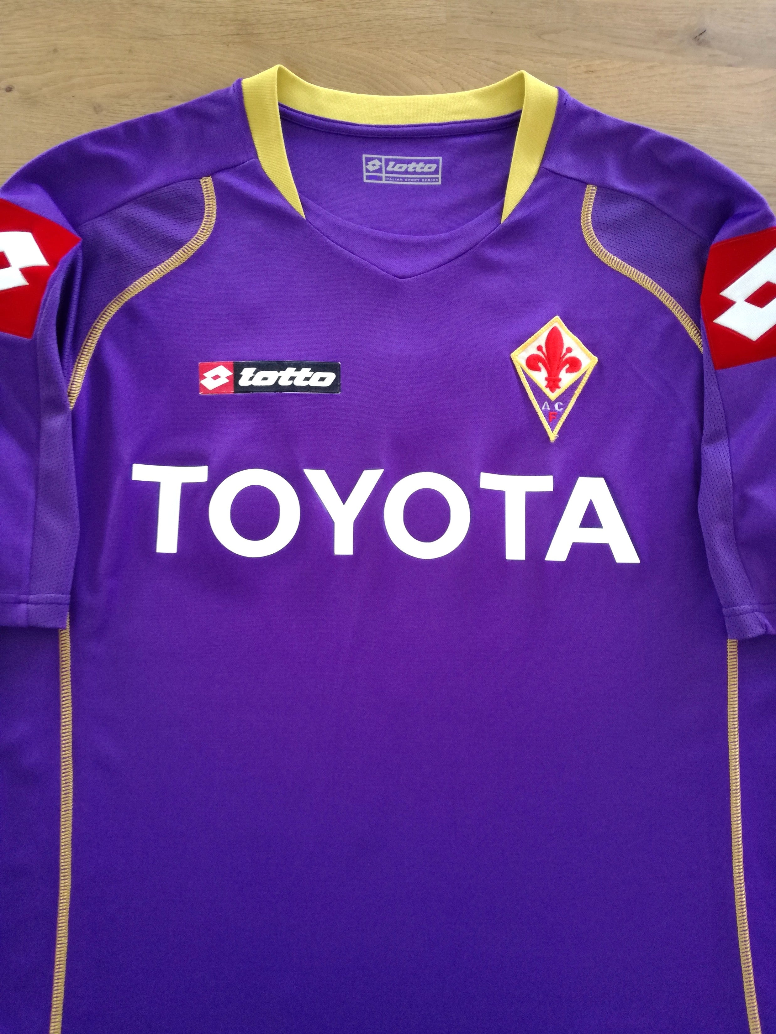 2008 Fiorentina Home 'Charity' Football Shirt
