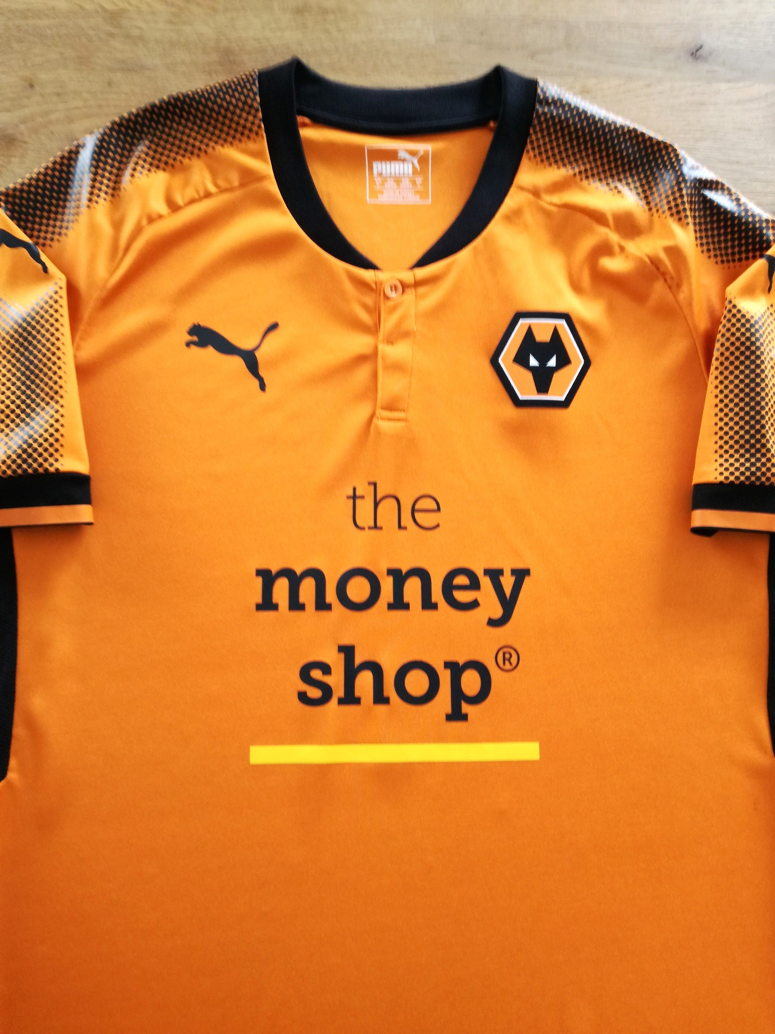 2017/18 Wolves Home Football Shirt
