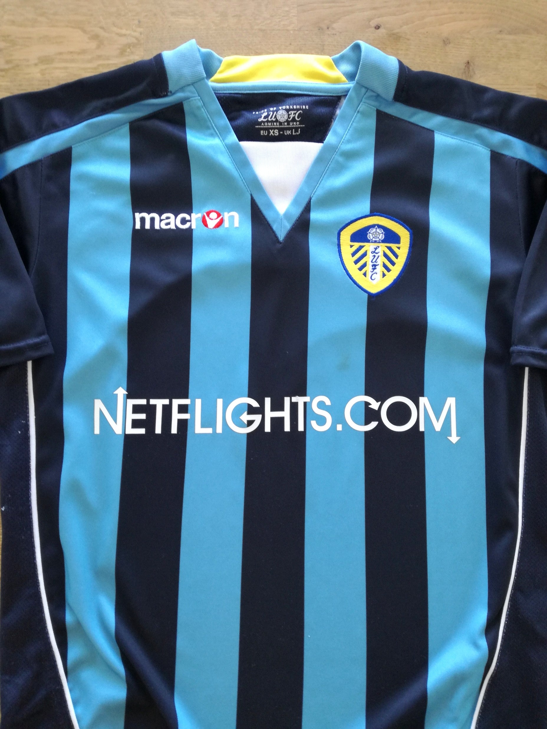 2008/09 Leeds United Away Football Shirt