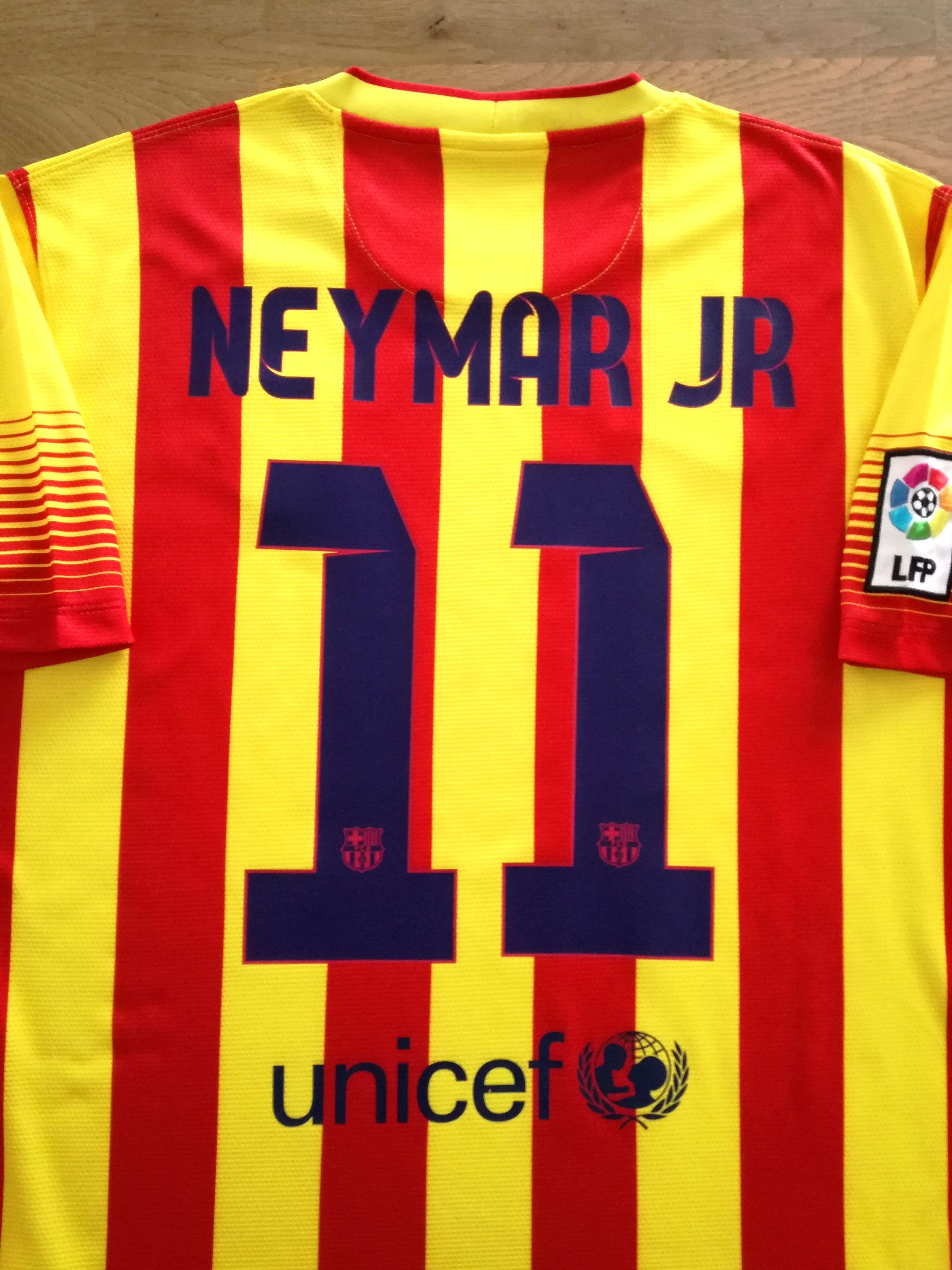 2013/14 Barcelona Away La Liga Football Shirt Neymar JR #11