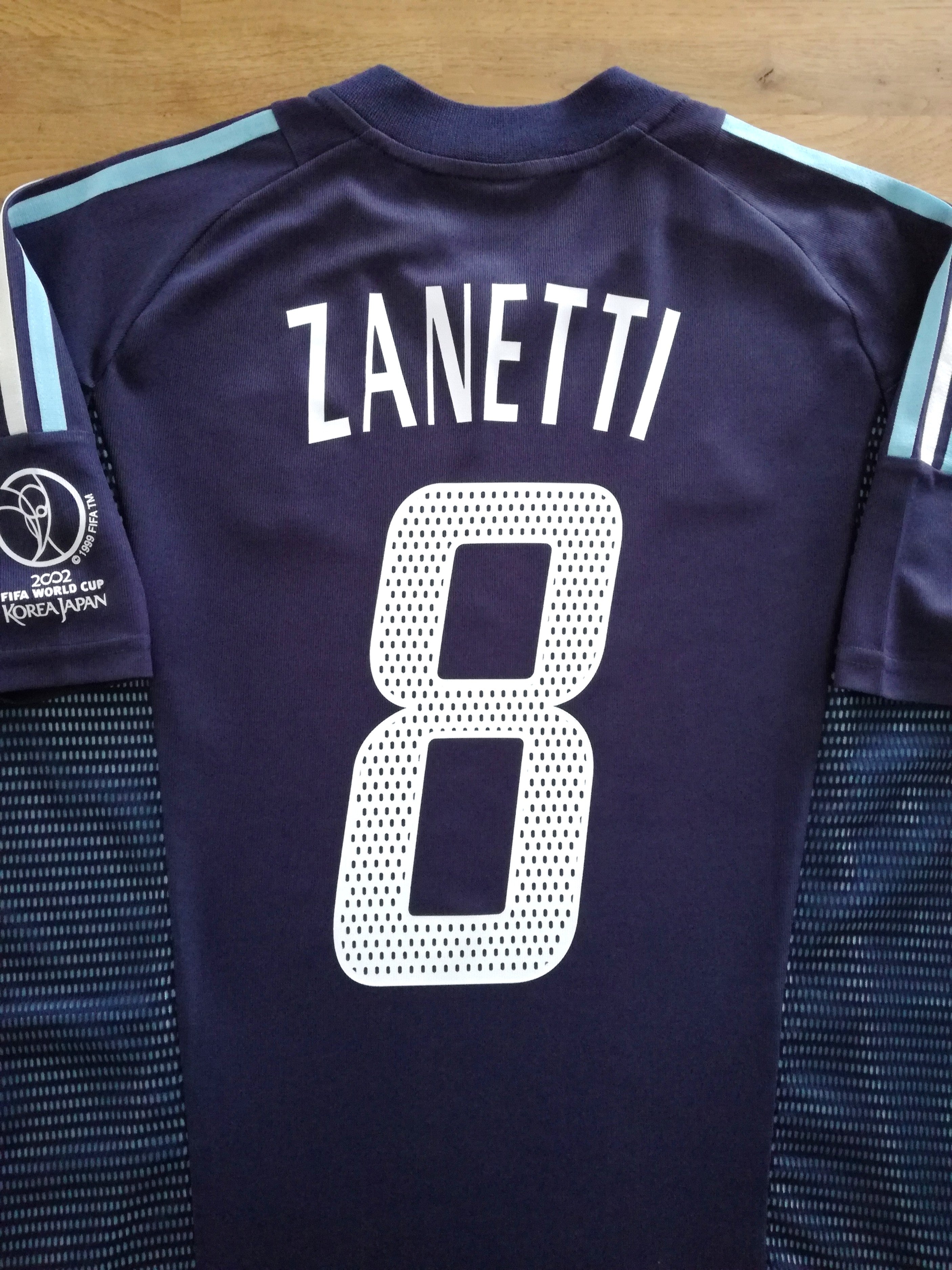 2002 Argentina Away World Cup Football Shirt Zanetti #8