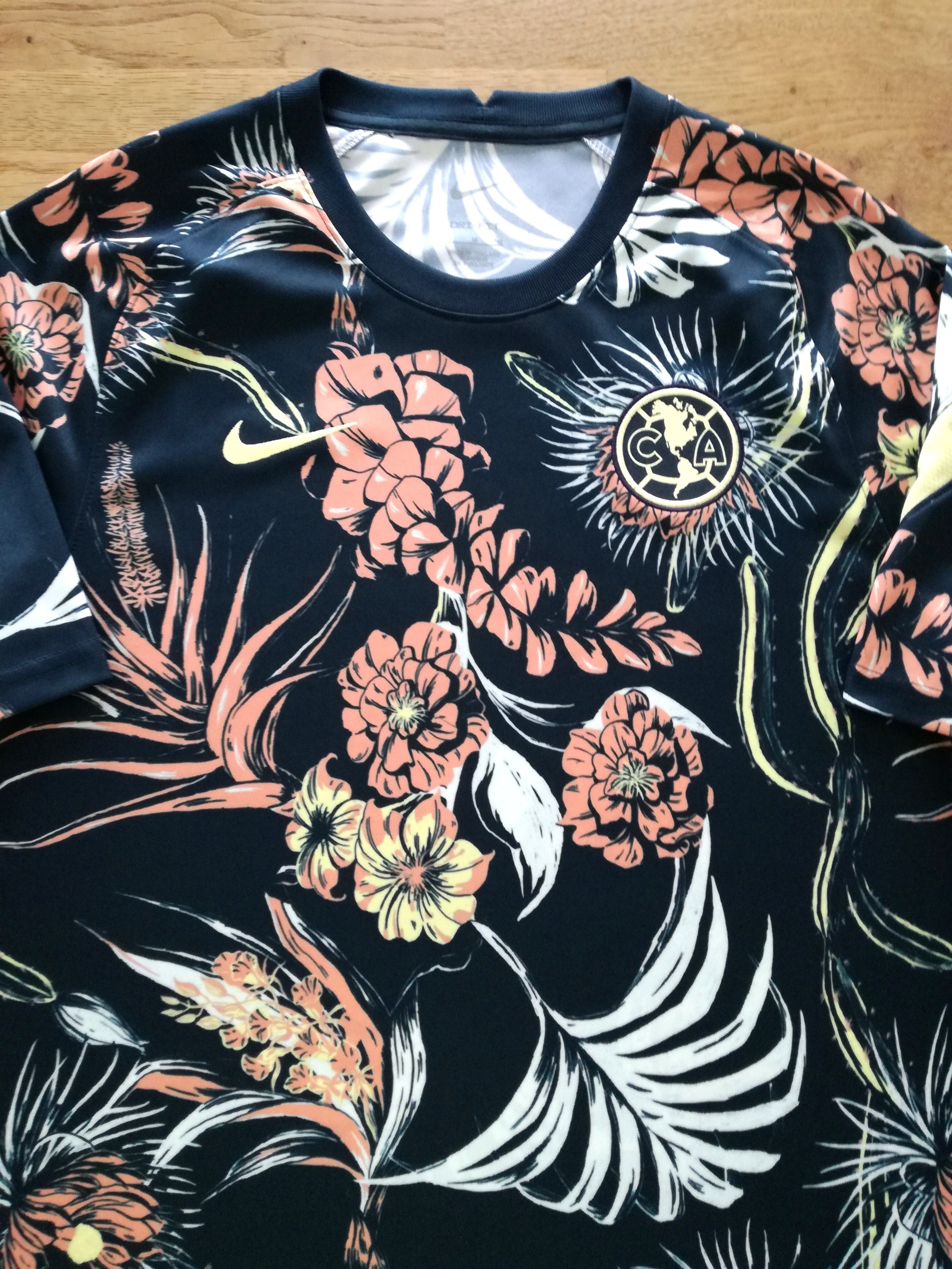 2021/22 Club America Pre-match Football Shirt