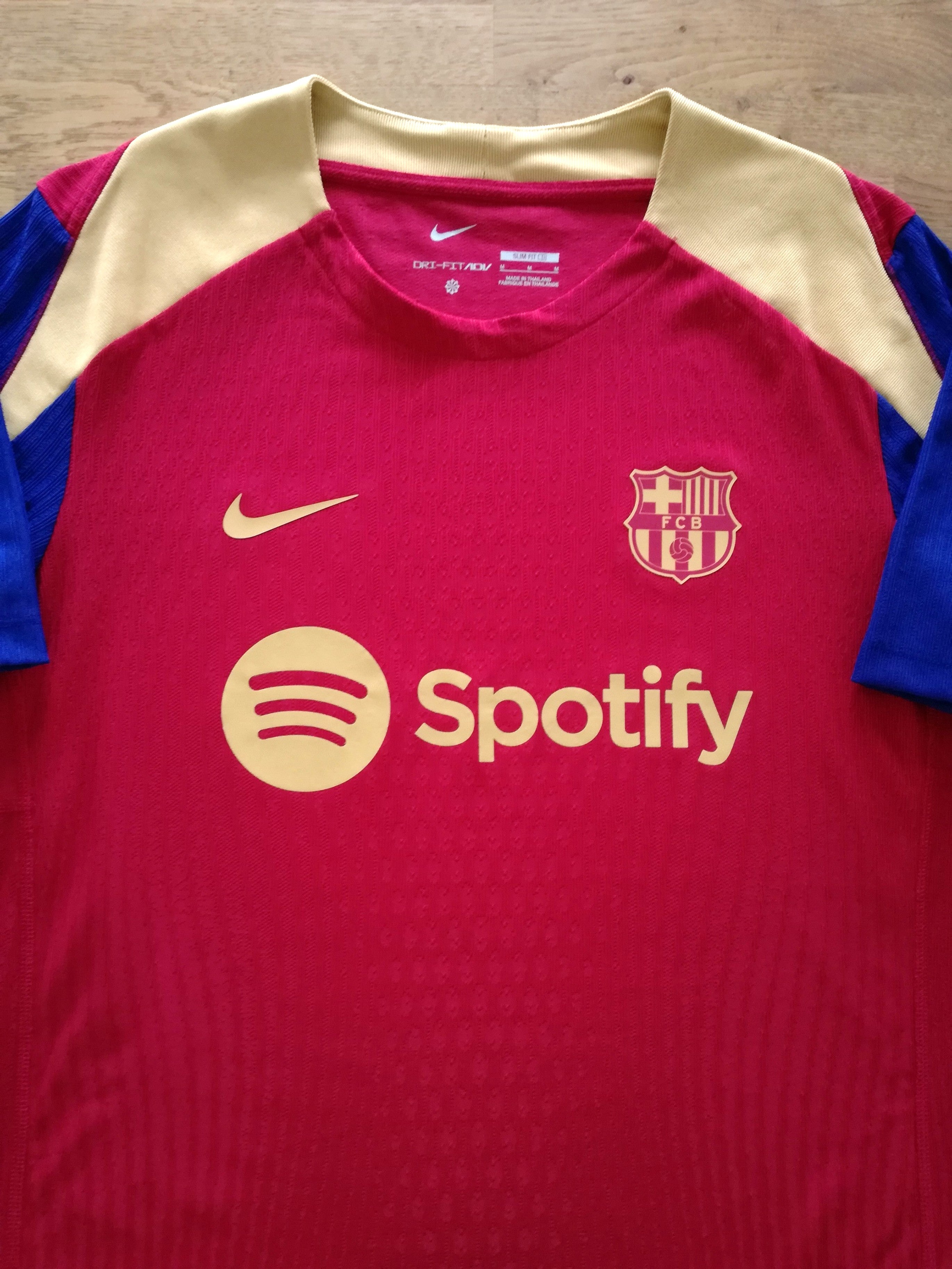 2023/24 Barcelona Dri-Fit ADV 'Strike' Training Shirt (M)
