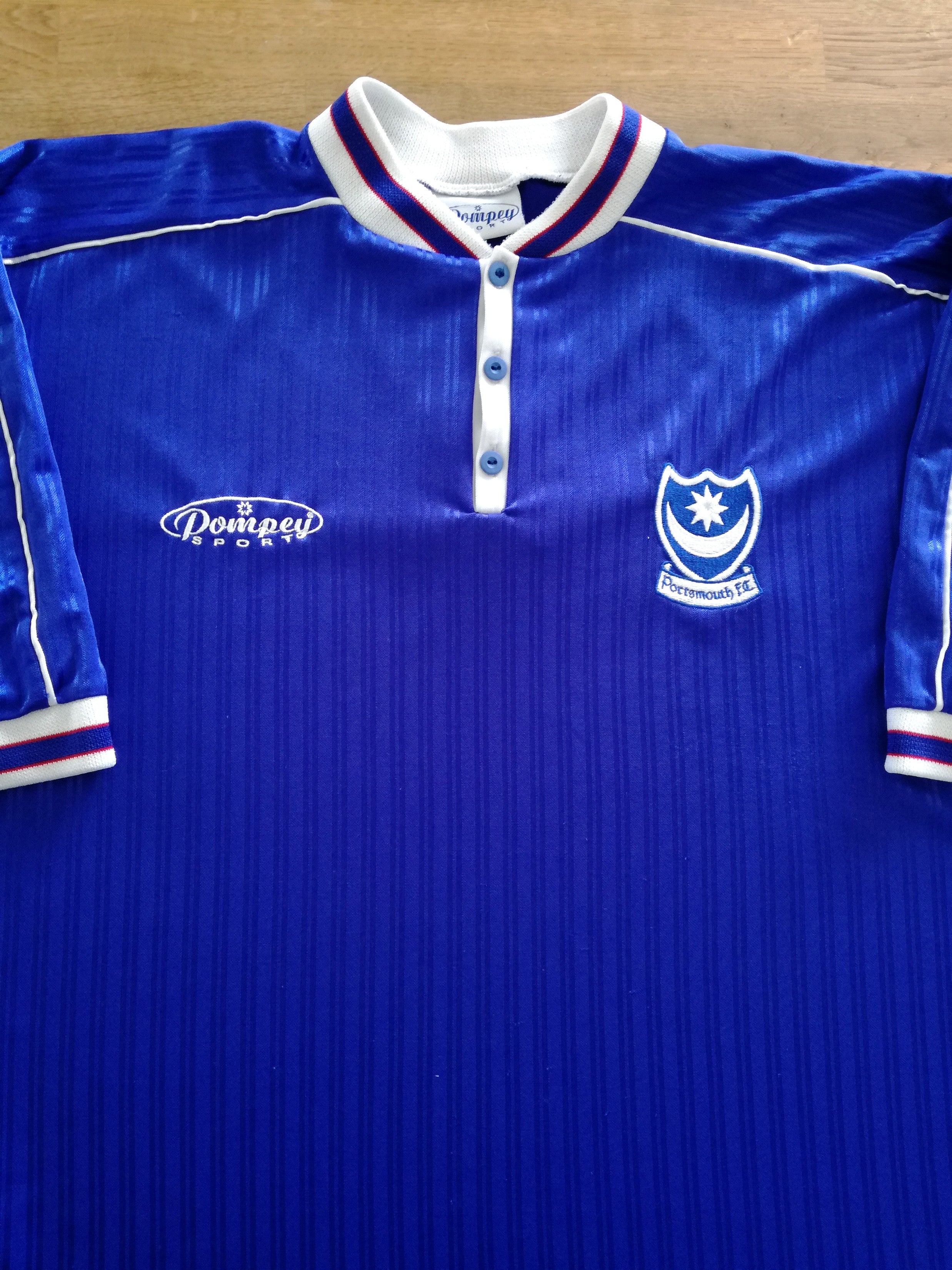 1999/00 Portsmouth Home Football Shirt