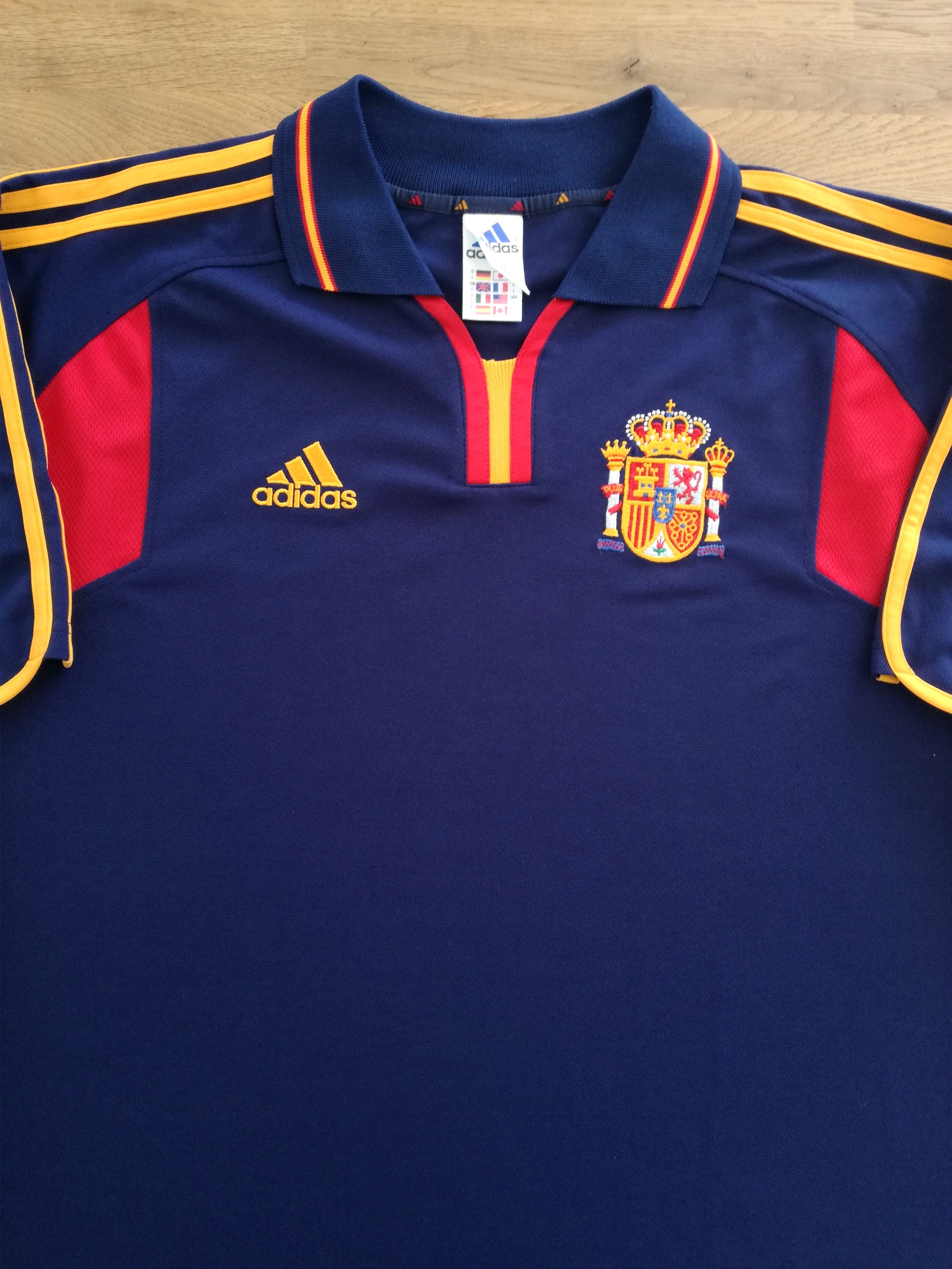 2000/01 Spain Away Football Shirt