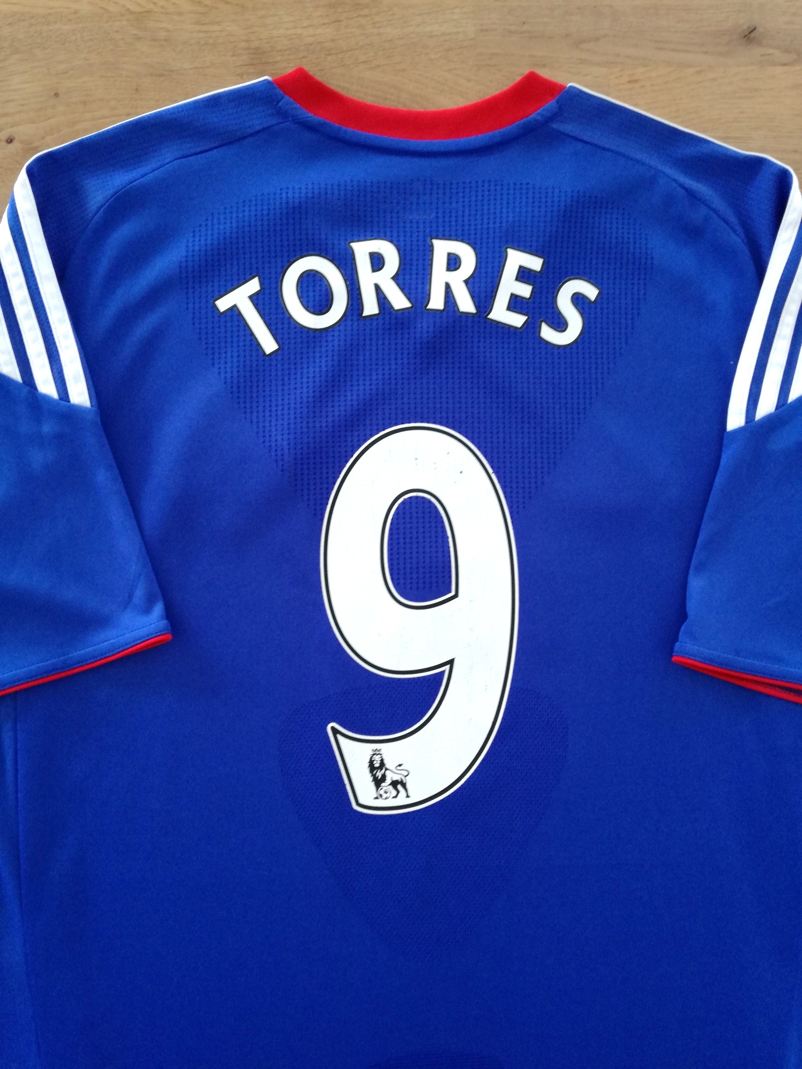 2010/11 Chelsea Home Premier League Football Shirt Torres #9