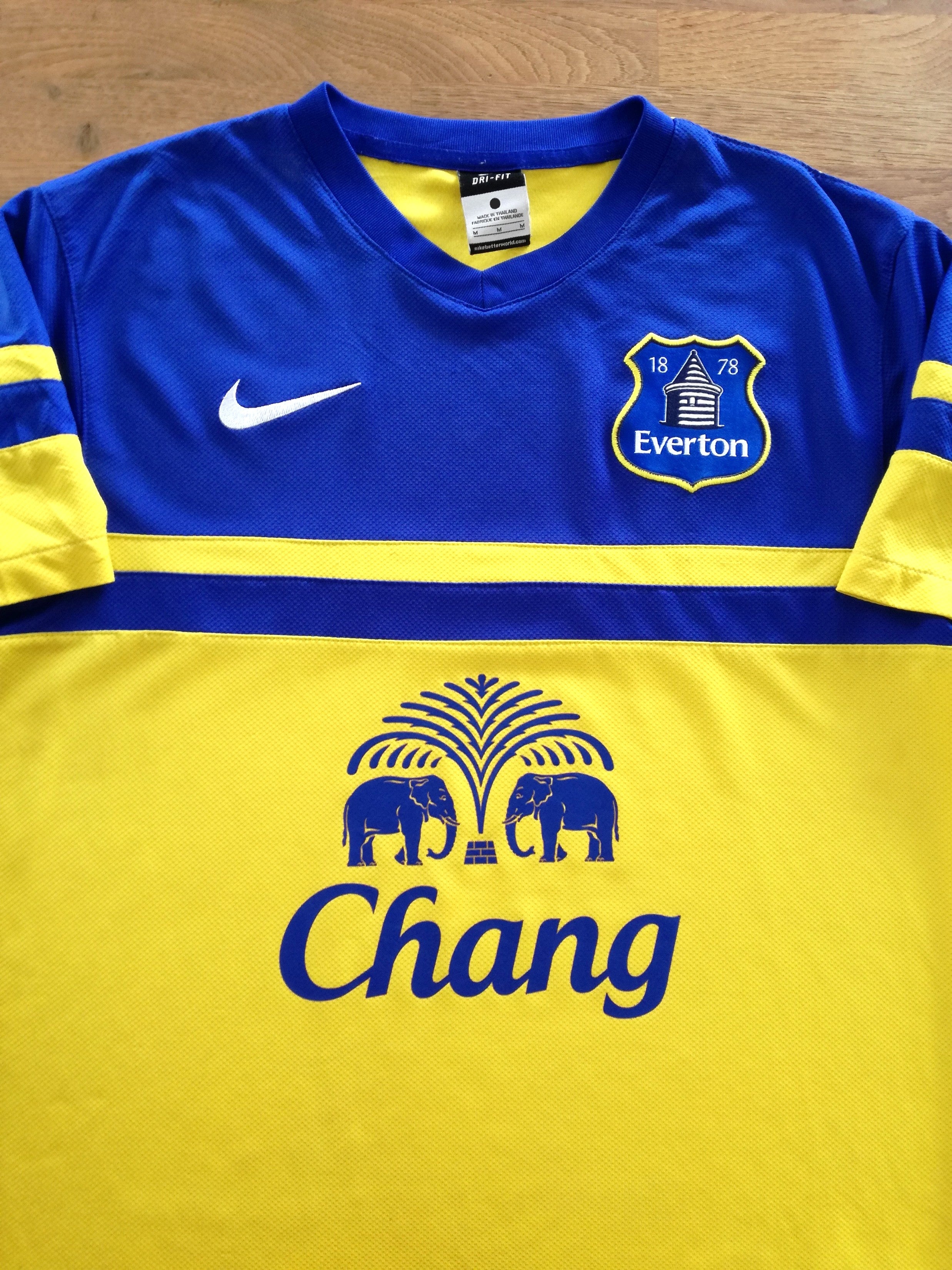 2013/14 Everton Away Football Shirt