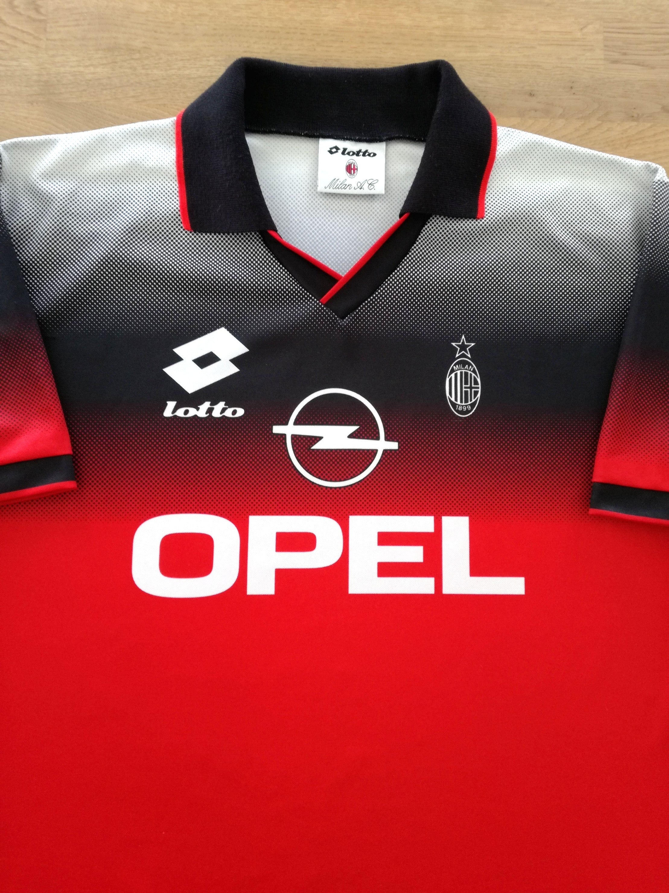 1995/96 AC Milan Training Shirt (L)