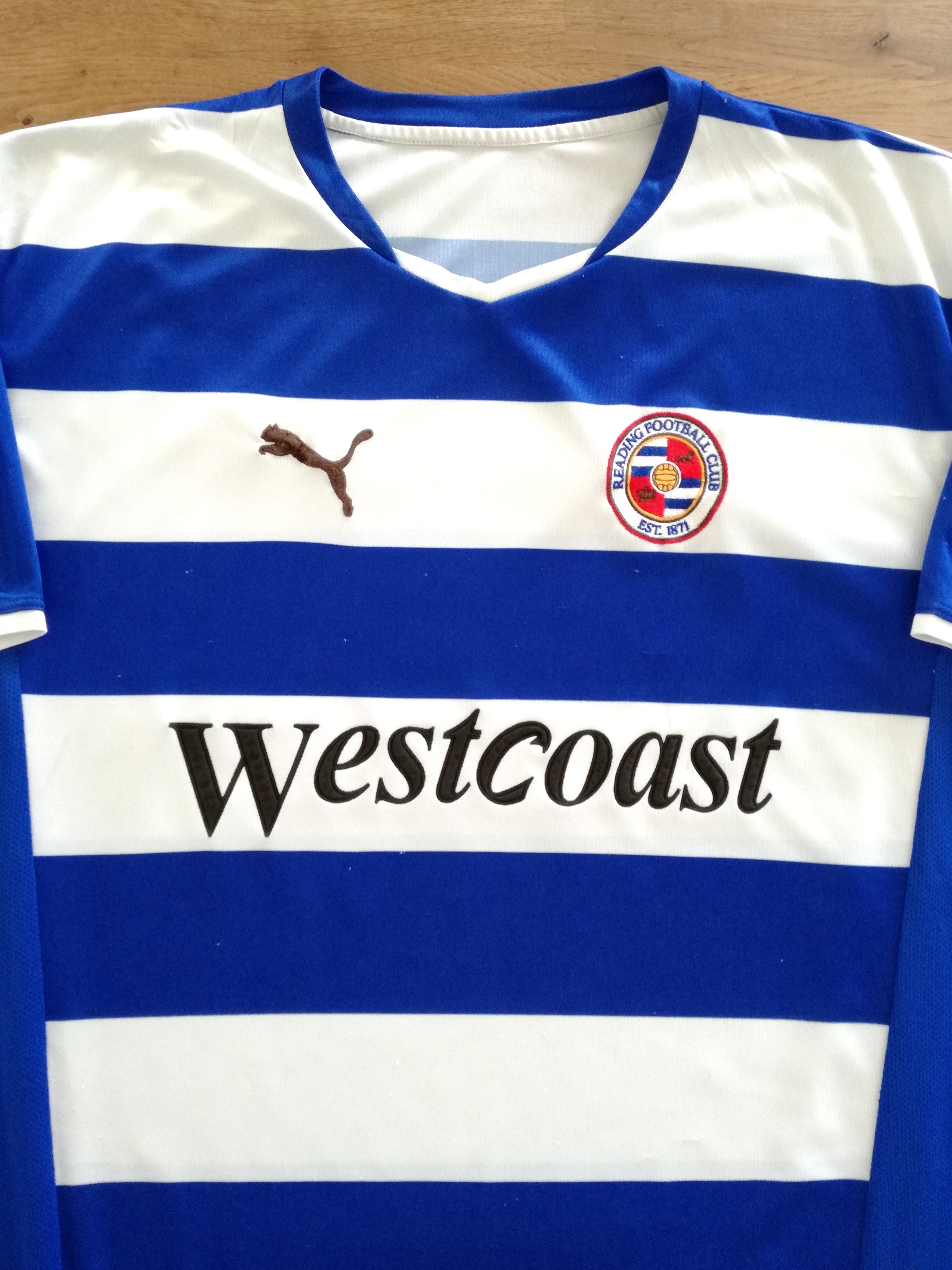 2004/05 Reading Home Football Shirt