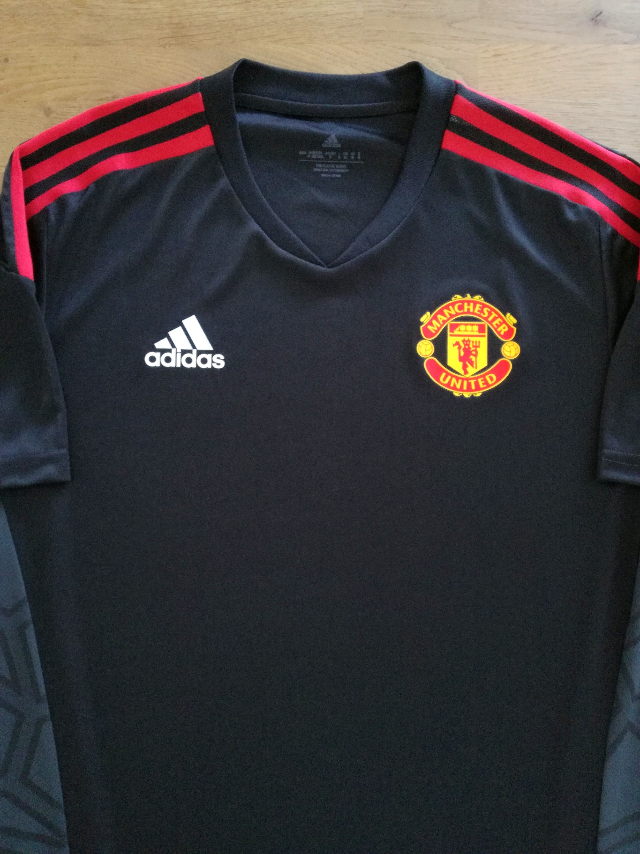 2022/23 Man Utd Training Shirt