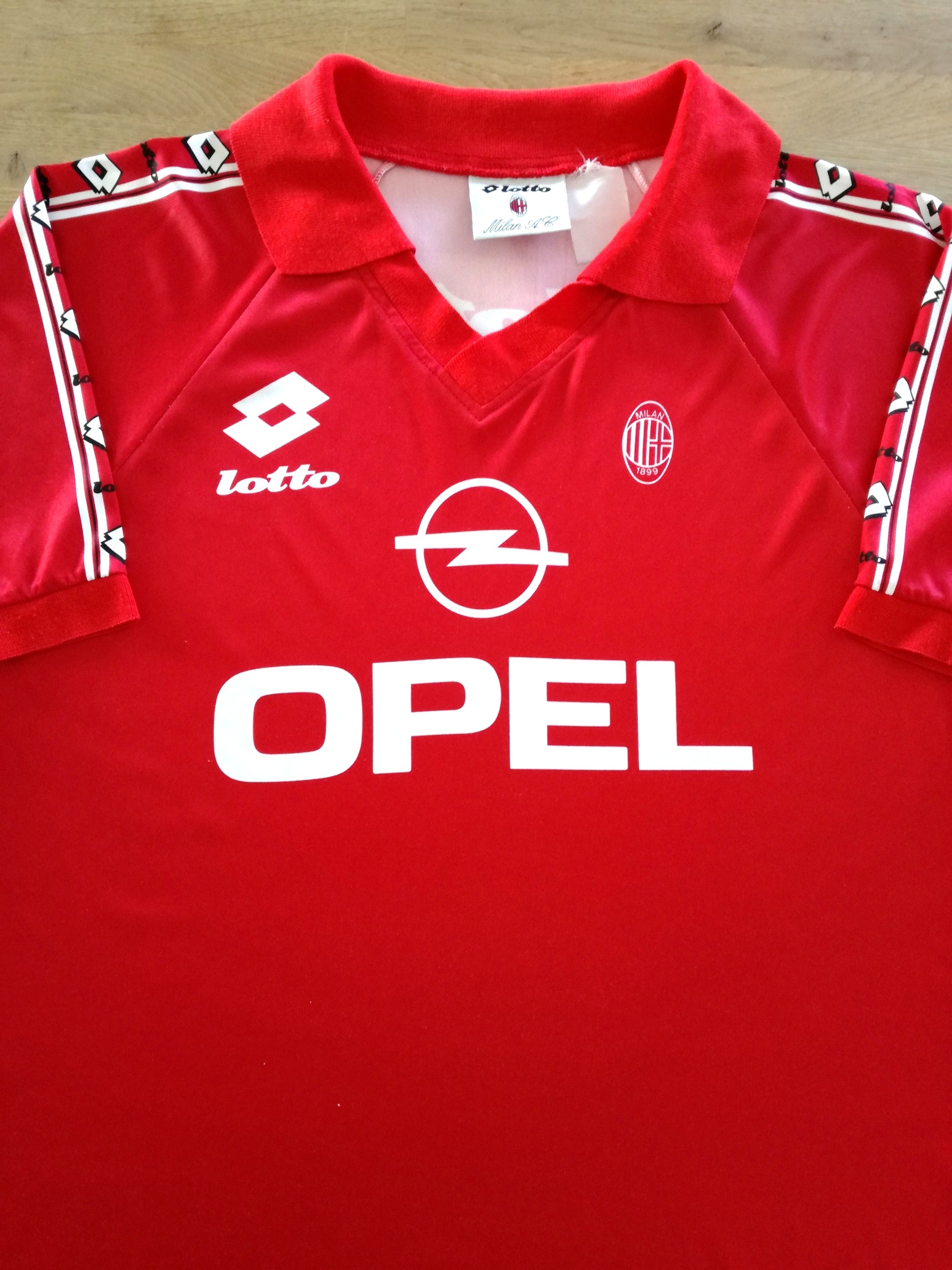 1994/95 AC Milan Training Shirt
