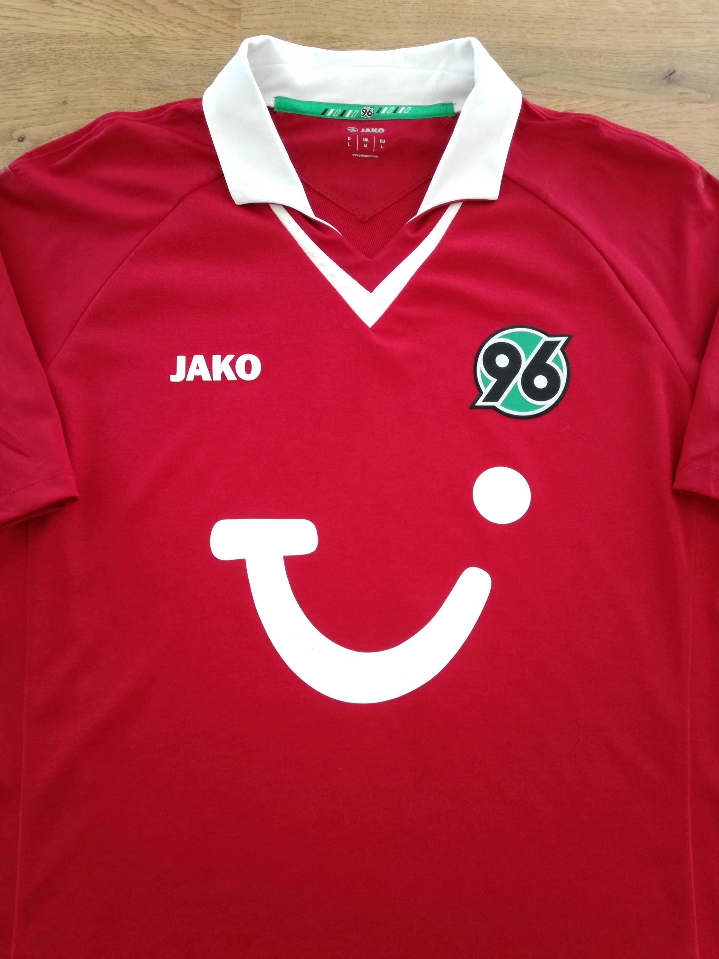 2012/13 Hannover 96 Home Football Shirt