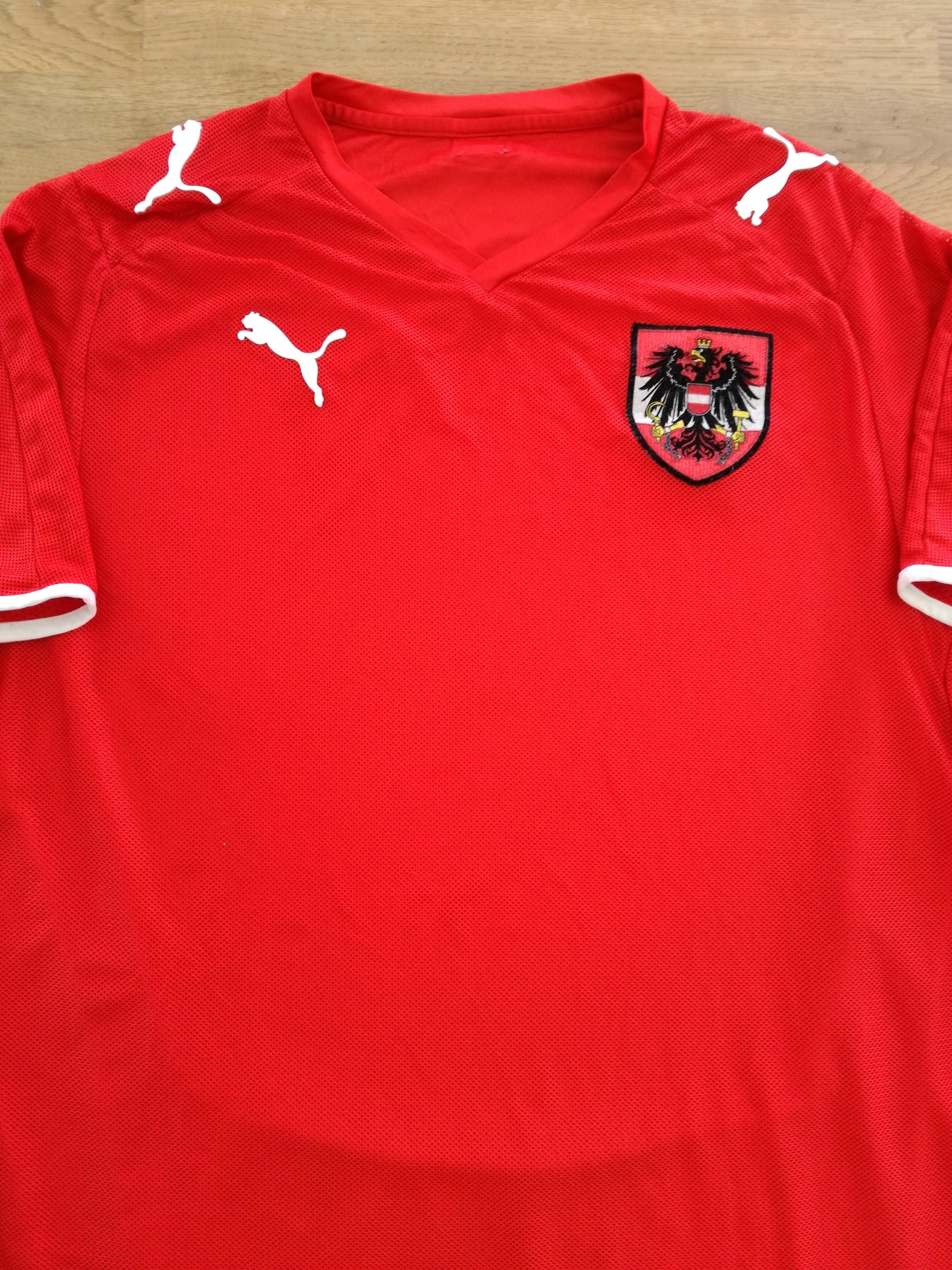 2008/09 Austria Home Football Shirt